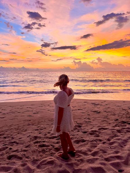 Obsessed with this dress & this sunset! 🥰

#LTKunder100 #LTKtravel #LTKbeauty