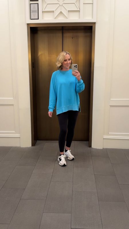 LOVE this happy color! Cute and cozy Aerie sweatshirt. Perfect for sports mommin. Runs big. I am in a small. Great leggings length 👏💗⚽️⚾️

#LTKsalealert #LTKstyletip #LTKfindsunder50