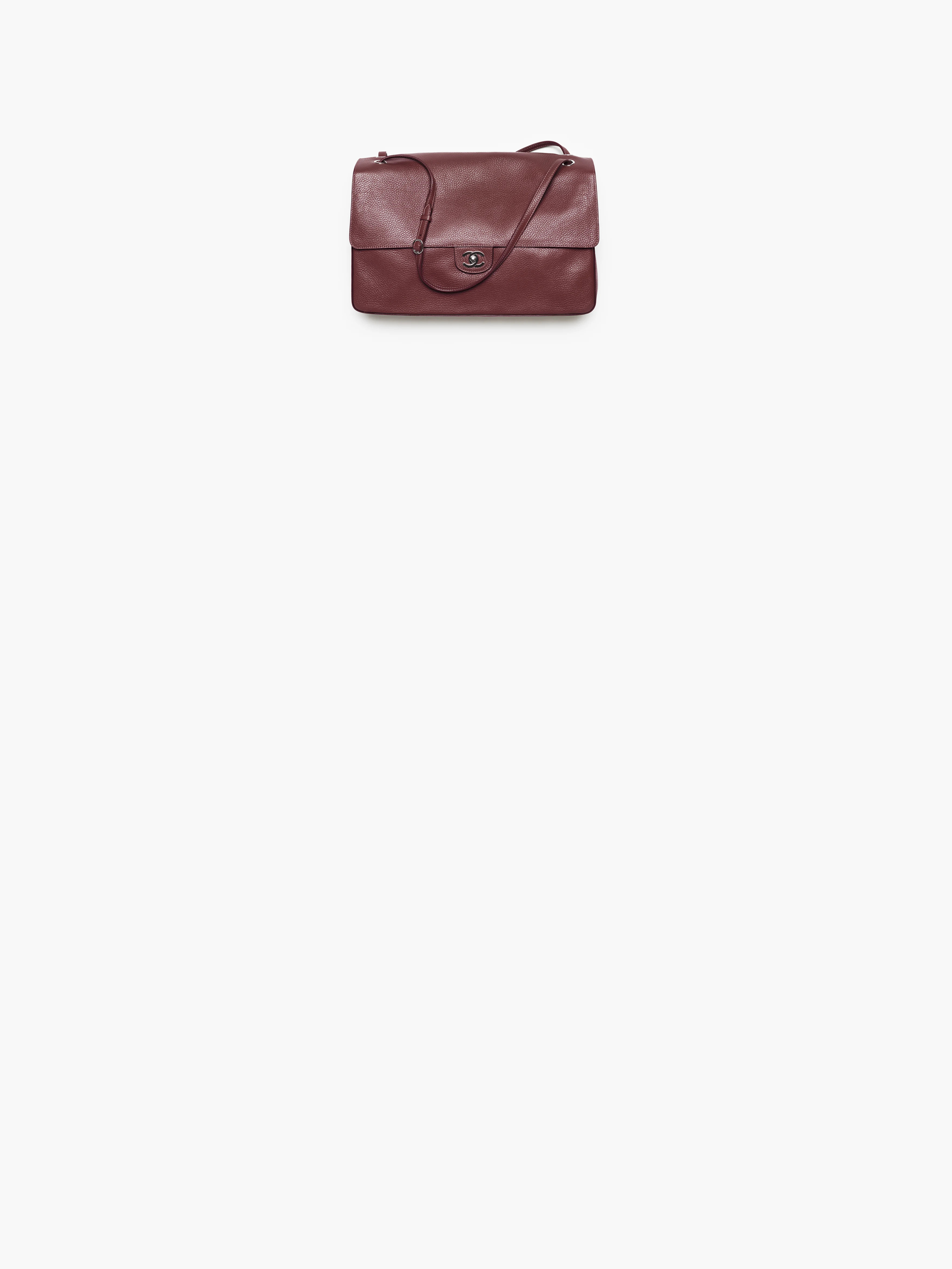 Maxi flapbag , ,  &mdash; Fashion | CHANEL | CHANEL | Chanel, Inc. (US)