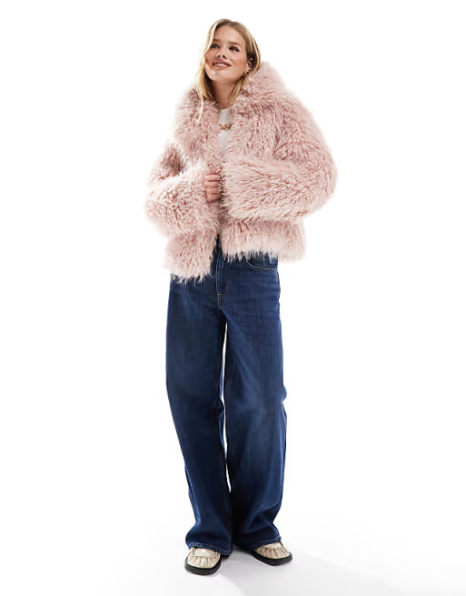 Stradivarius faux fur jacket in pale pink | ASOS (Global)