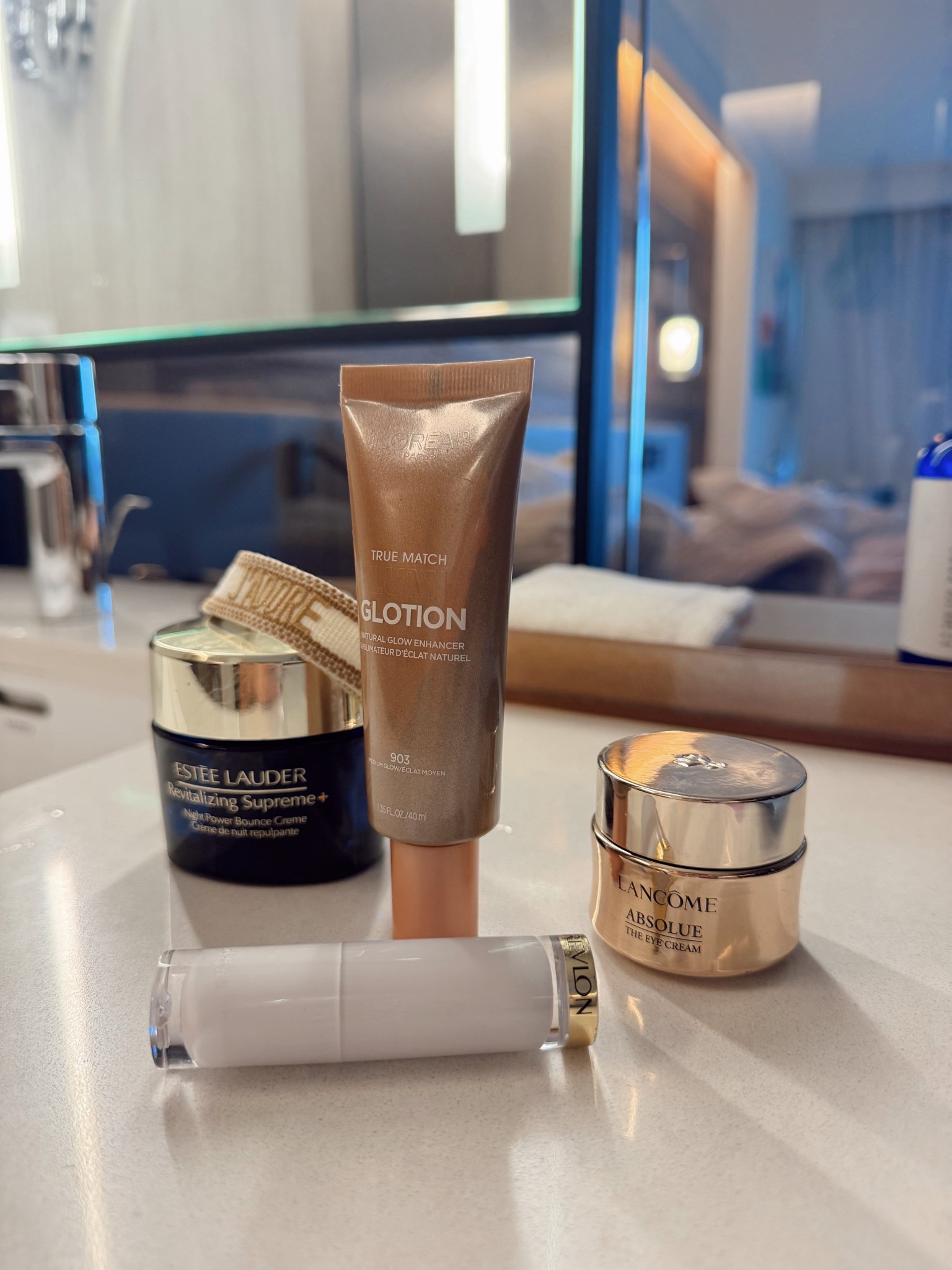 travel sized essentials for glowing skin 🧖🏻‍♀️

#LTKBeauty #LTKFindsUnder50 #LTKFindsUnder100