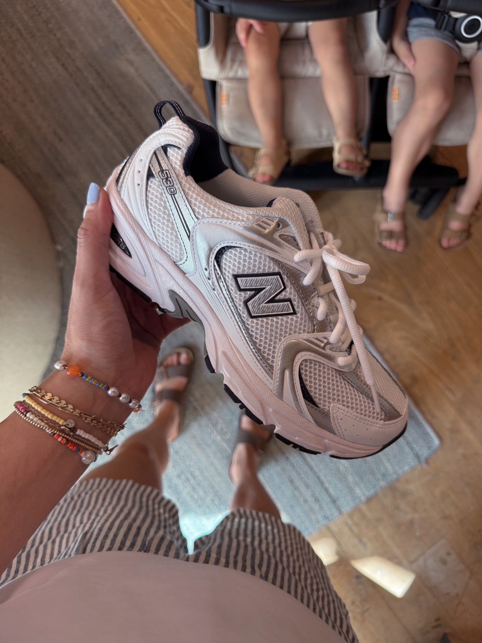 Spotted the New Balance 530 sneakers I’ve been eyeing in person! Also linked matching toddler girl sizes.

#LTKStyleTip #LTKKids