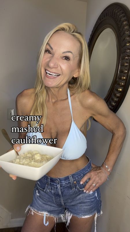 CREAMY MASHED CAULIFLOWER- tastes like comfort food but it’s bikini friendly!


12 ounce package frozen cauliflower 

1/2 cup plain 2% Greek yogurt 

salt and garlic pepper (I use @redmondrealsalt save with HHH15)

Cook cauliflower until soft, drain off the water. Mash in the yogurt (I use an old fashioned potato masher) and season to taste. 

Makes two servings- each contains 80 calories and 5 grams protein. 

xoxo
Elizabeth


#LTKVideo #LTKHome #LTKOver40