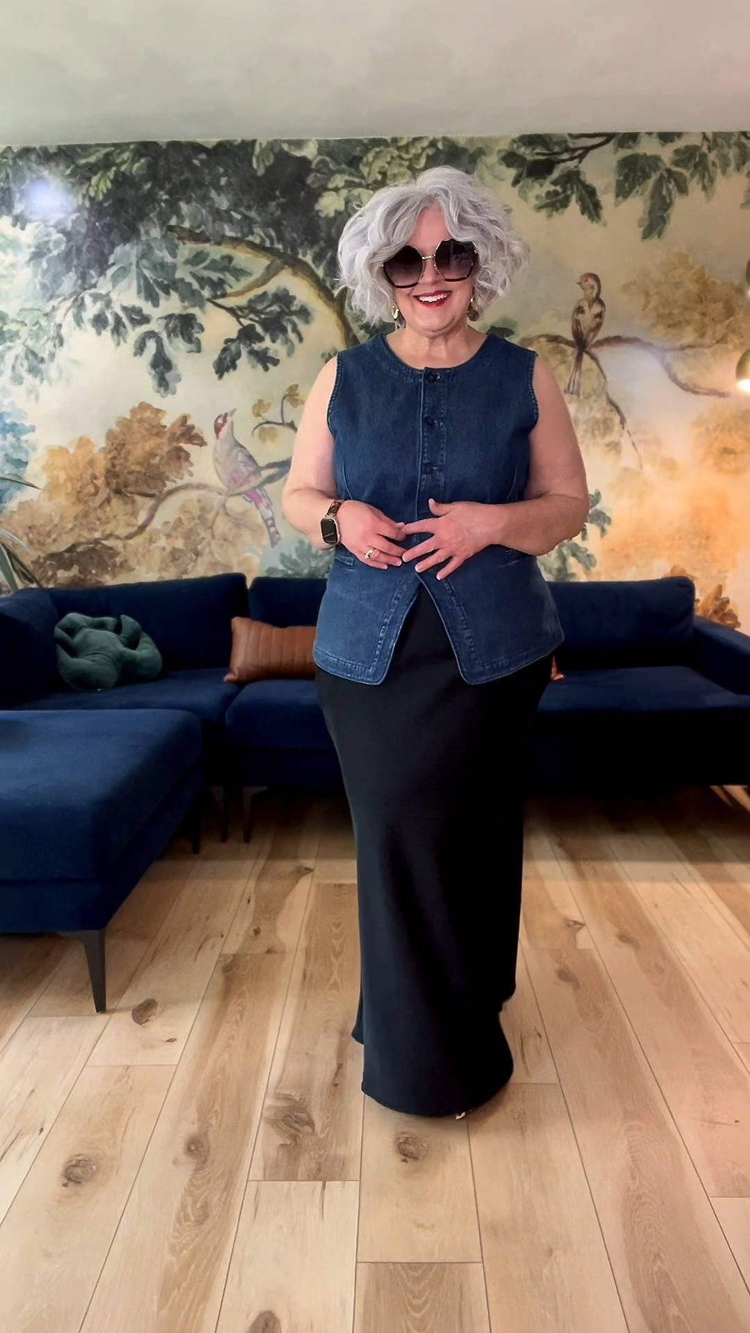 Do you ever feel like you can’t pin yourself down to one particular style? Me toooo! Dressing for joy doesn’t have to be bright colors and big prints every day (although I LOVE IT) , it’s simply wearing what makes you feel confident, comfortable and HAPPY ✨! I hope you feel all the happiness today!!! 💕
#over50style #over50fashion #MidlifeStyle #ootd #DopamineDressing

#LTKootd #LTKOver40 #LTKMidsize