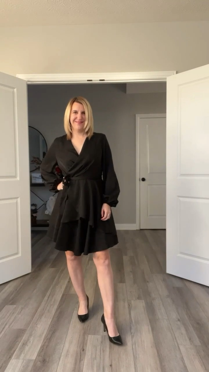 Cute and flattering New Year’s Eve dress!
Nye, New Year’s Eve outfit, women’s dresses

#LTKParties #LTKHoliday #LTKSeasonal