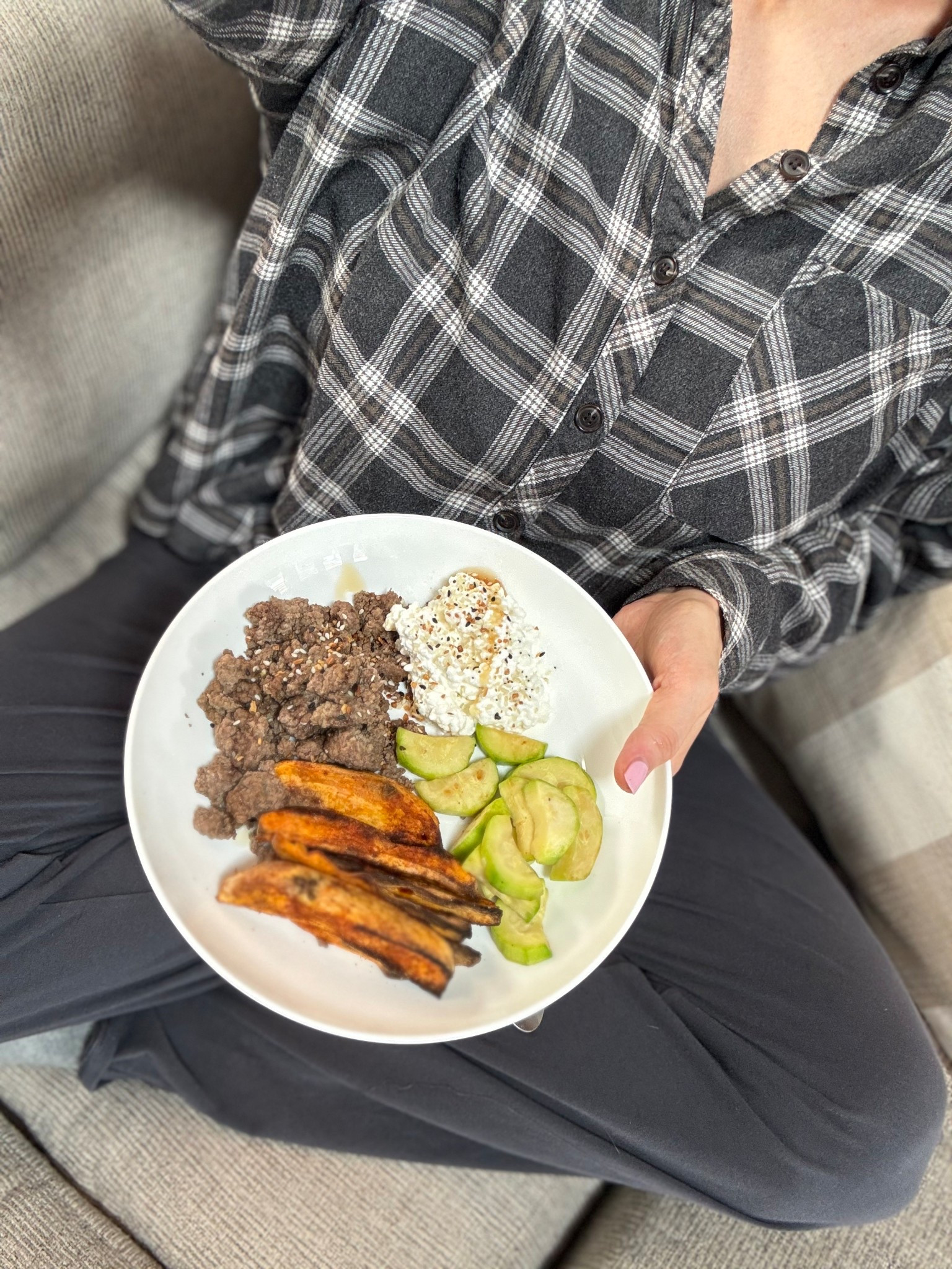 My go to lunch. Lean ground beef and Good Culture cottage cheese with hot honey and everything but the bagel seasoning, sweet potato wedges, zucchini. Easy fit, throw on a flannel, with comfy sweat pants.

#LTKootd #LTKfoodie #LTKmomlife