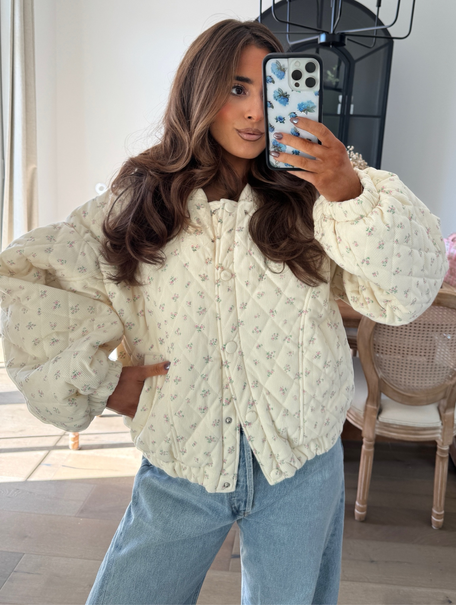 Wrap yourself in cozy charm — a floral quilted button-down cream jacket that’s perfectly made for crisp fall days 🌸🧵🍂

#LTKSeasonal #LTKFallSale #LTKTravel