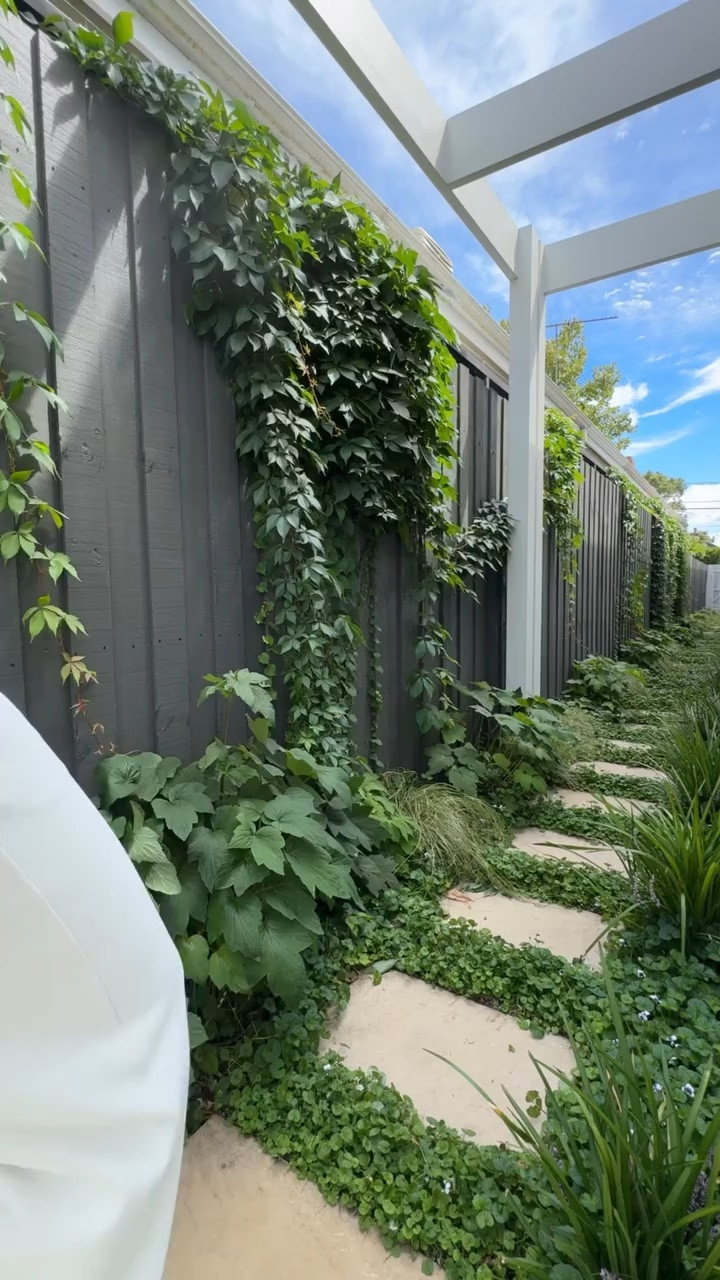 Get ready to be influenced with this @lululemonausnz FIT. Elevated activewear incoming! This will be my get-up on the plane to Japan. Tap the LTK link in my bio to shop this look.