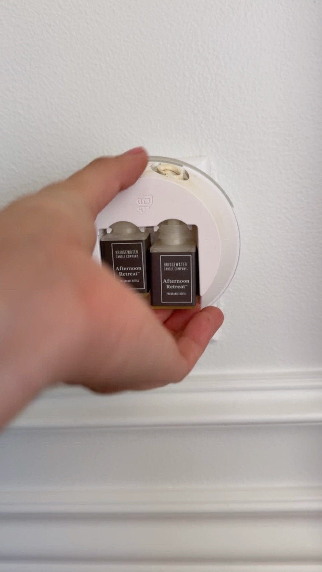 Resetting all of my Puras with a fresh fragrance to start the year...

#LTKSeasonal #LTKHome