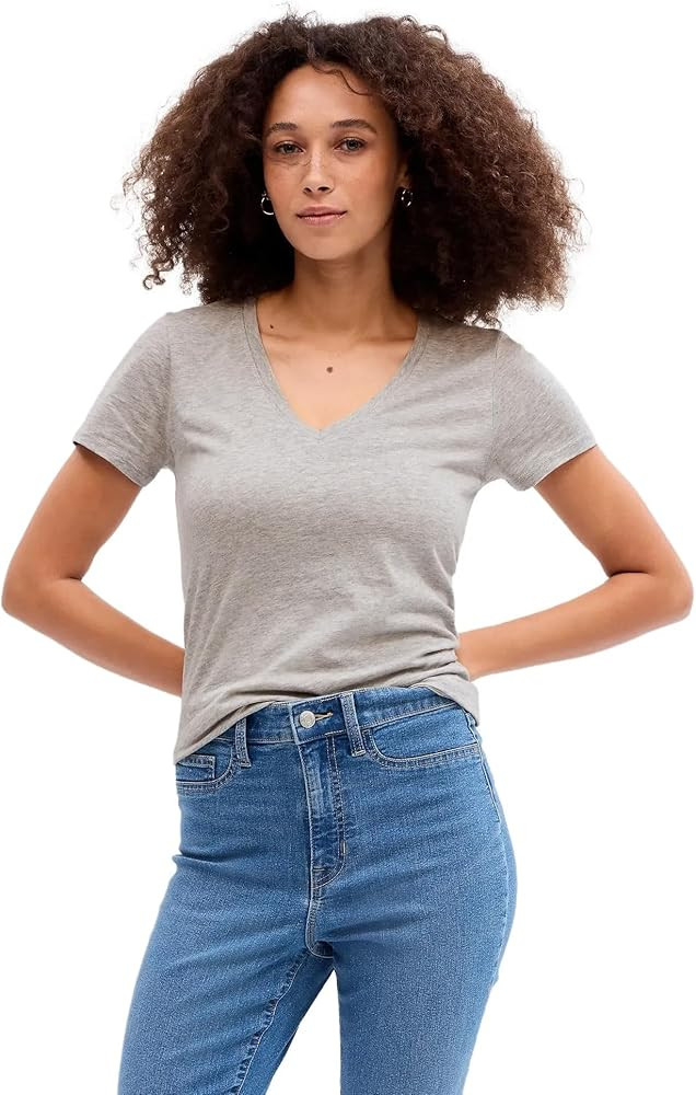 Gap Women's Favorite V-Neck Tee T-Shirt | Amazon (US)