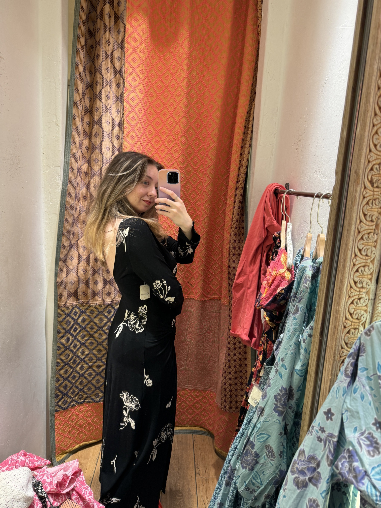 one of the most flattering and comfy dresses I’ve ever tried on