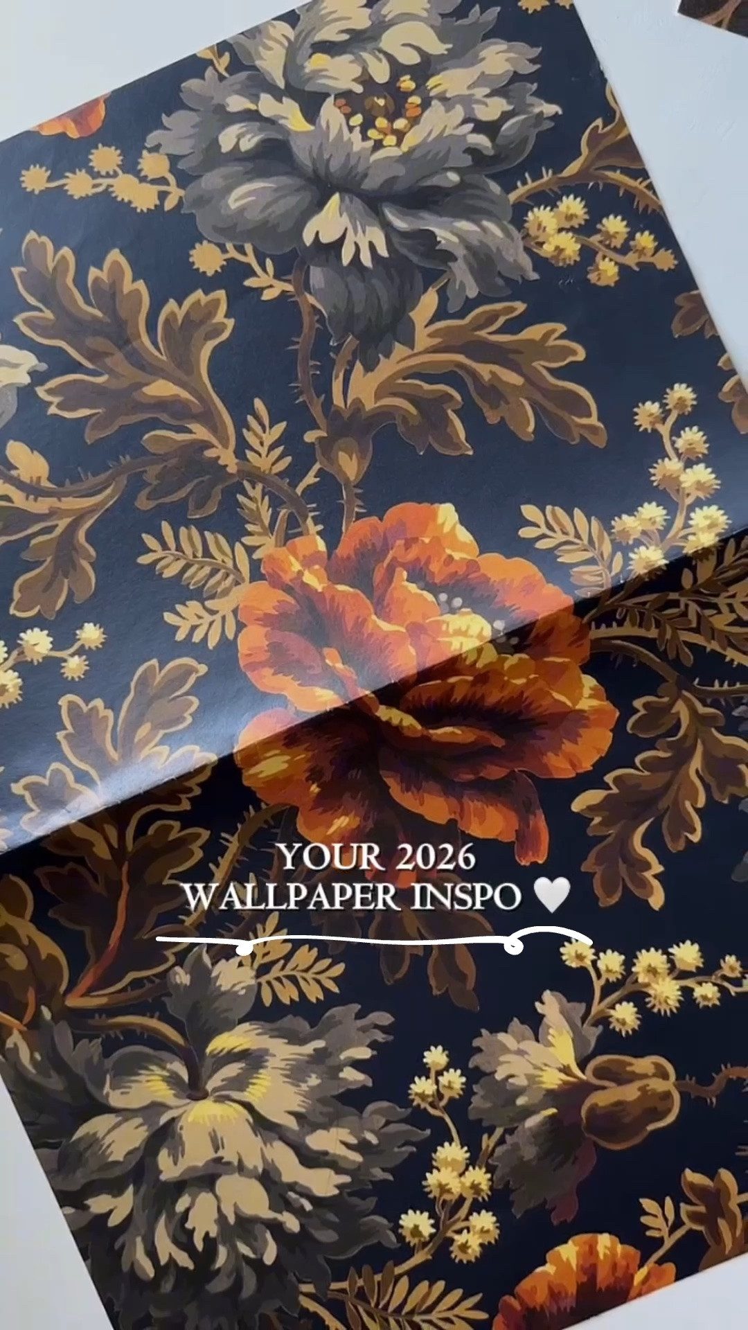 The wallpaper trends actually worth trying. Bold prints, moody florals, removable wallpaper, and geometric patterns. A roundup of designer-approved wallpaper for every room in your home.

#LTKHome