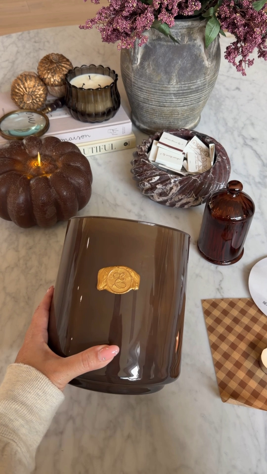 Okayyyy I’m OBSESSED with how this turned out!! 🕯️ Who knew a simple wax seal could make a Walmart candle look this luxe?! 🤌🏼 Such an easy little detail that completely transforms it — and can we talk about what a PERFECT hostess gift this would make?! Add a pretty ribbon and I would be thrilled to show up with this in hand all holiday season. 🎁 ✨ 
I fear I’ll be adding wax seals to all my candles now. 🤭

#LTKSeasonal #LTKHome #LTKdayinmylife