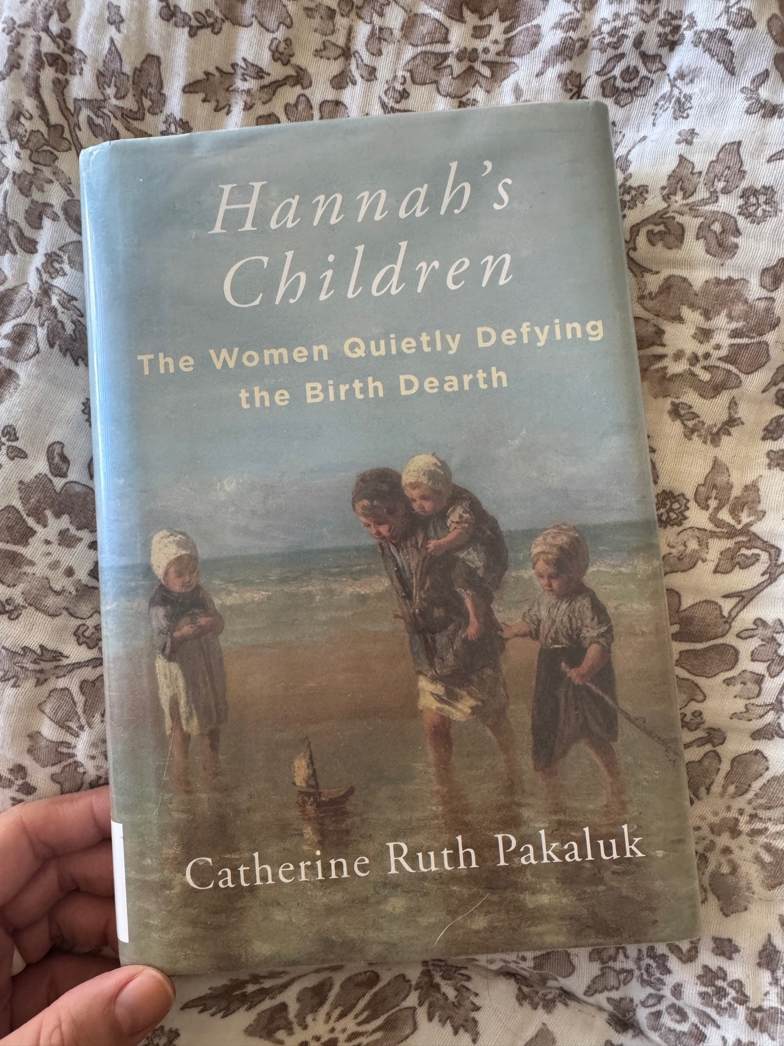 Loved this book! Beautiful testimonies for larger families, and what a blessing and a gift children truly are. 🩷 Lots of interviews of moms of 5 or more children, the gist being faith and the knowledge that children only enhance one’s life and bring joy. Amen Amen!!!