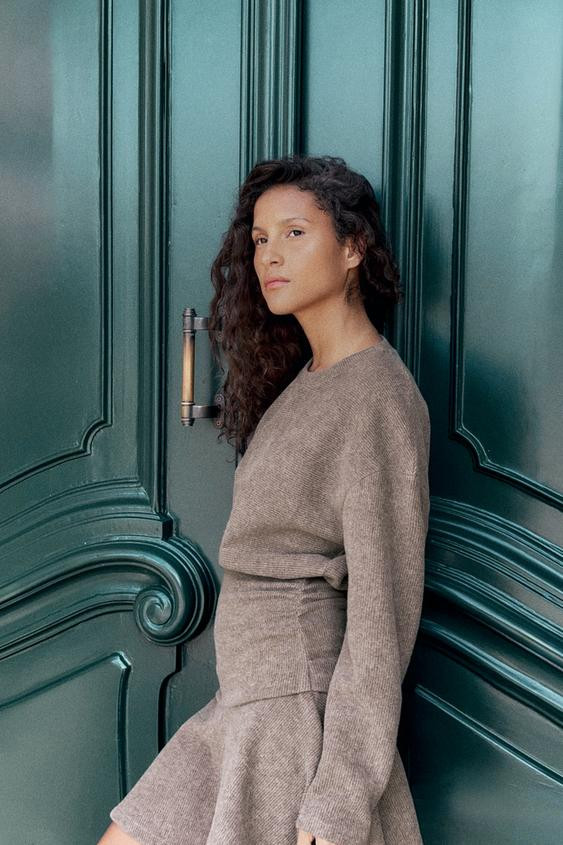 WEICHES KLEID MIT GÜRTEL | Zara DE