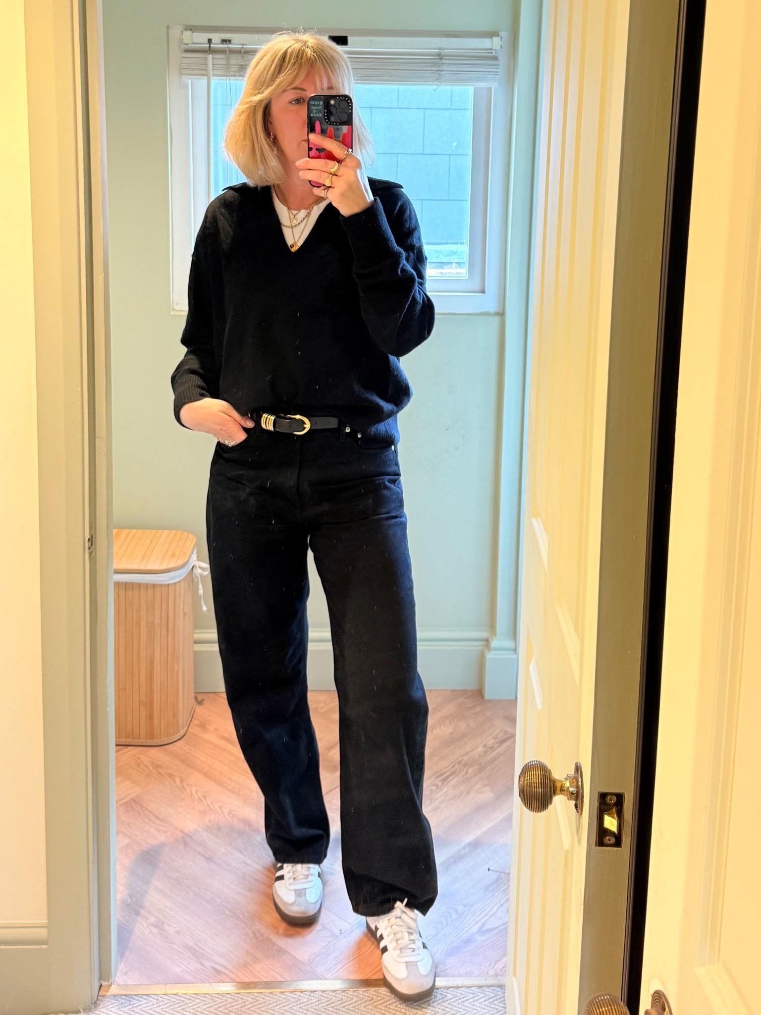 Monochrome look. 🖤

#LTKuk #LTKover50style #LTKjeans
