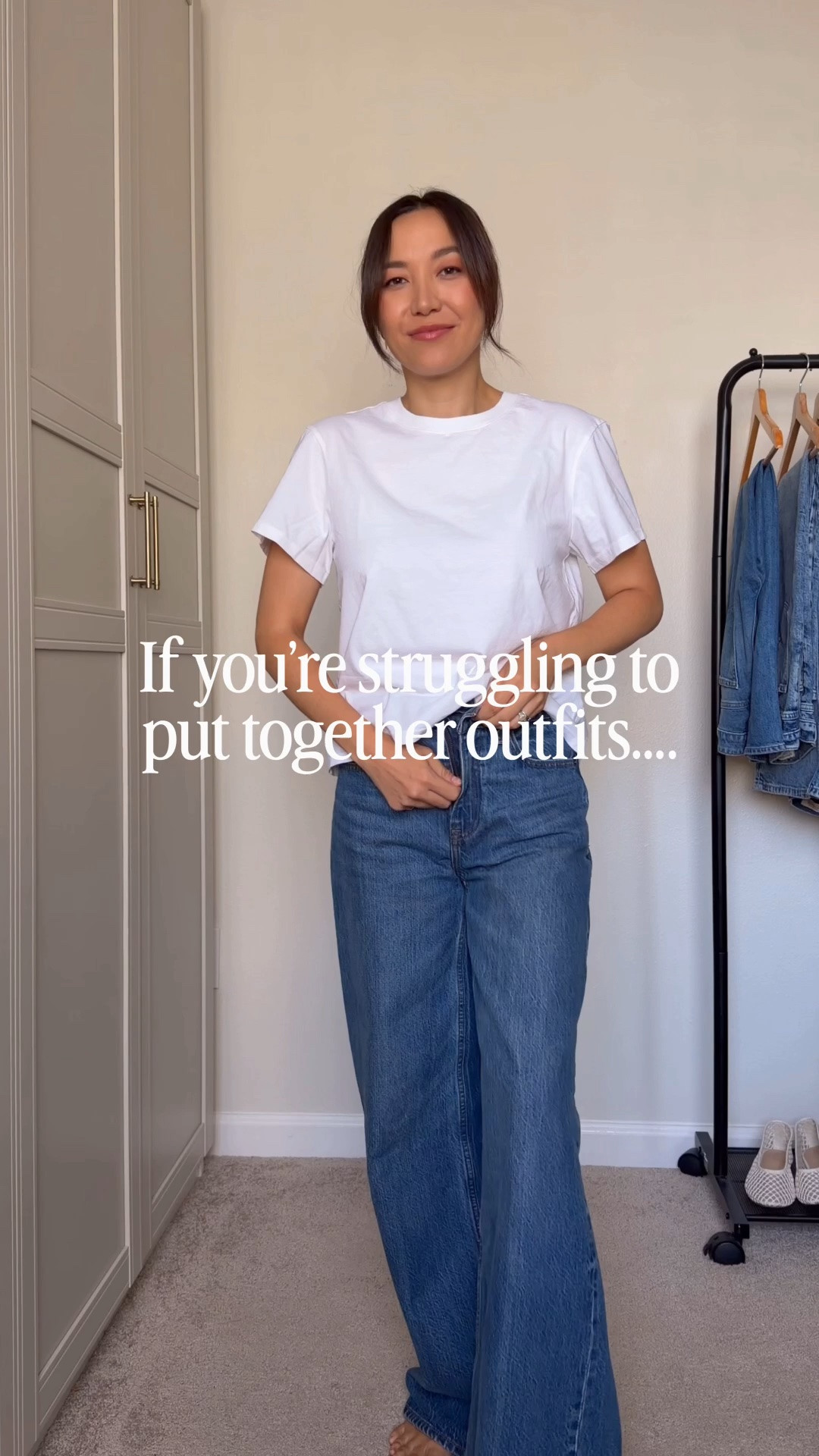 Styling tip if you’re struggling to put together outfits! 

Abercrombie wide leg jeans - runs big I sized done one, regular inseam 
BR tee or recommend the gap tee for a little more oversized fit to tuck in all the way 
Rails jacket small
All Saints suede jacket xs