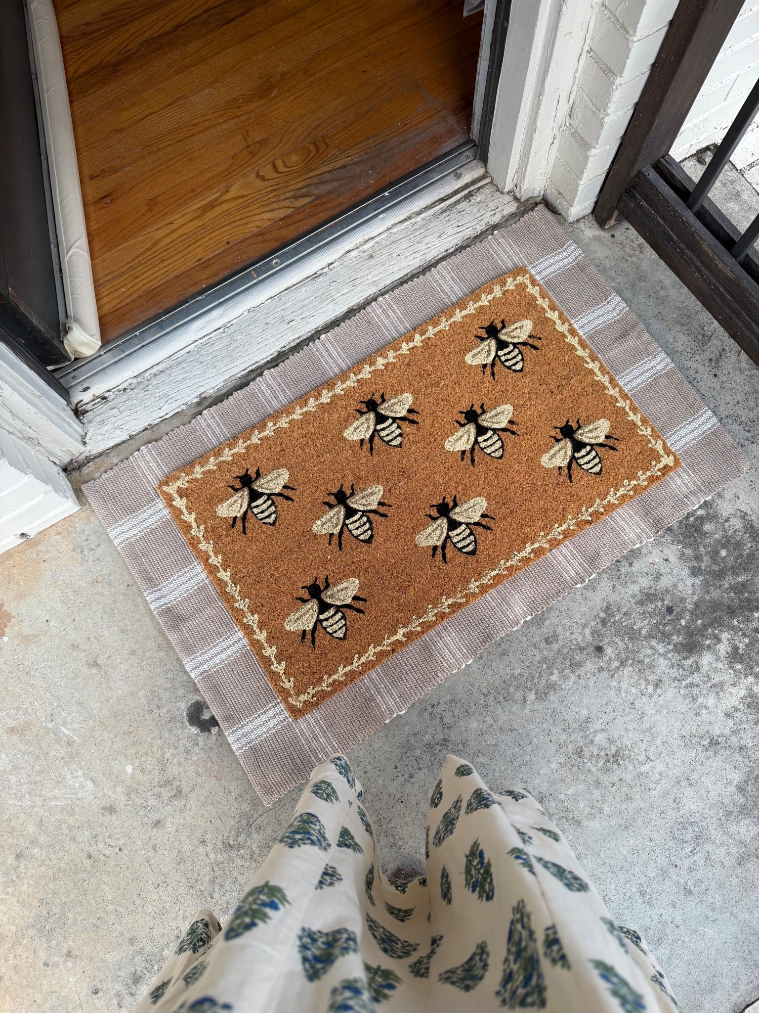 My Texas House drop the perfect spring collection available at Walmart. 

#outdoordecor #walmartfind #springdecor #walmart #mytexashouse
