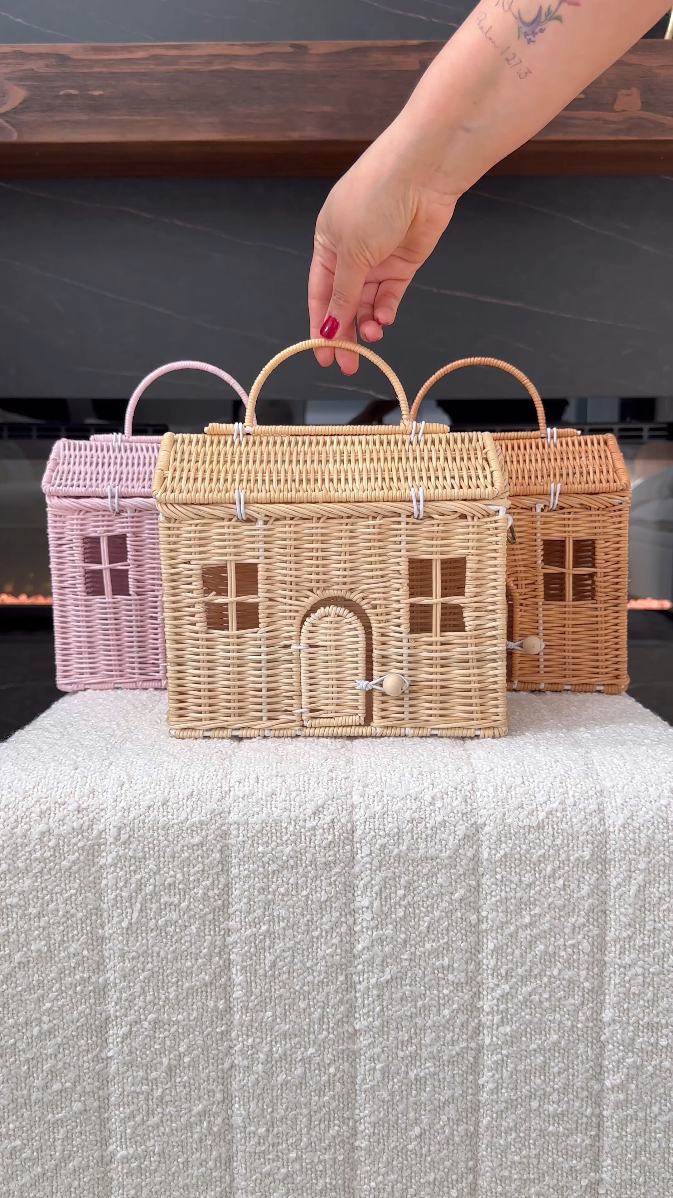 The cutest gift for that special little lady in your life!! Cannot wait to gift these to my girls for Christmas 🎀

Toddler girl gifts
Little girl gifts
Girl gifts
Girly gifts
Wicker dollhouse purse
Christmas gift ideas


#LTKGiftGuide #LTKHoliday #LTKKids