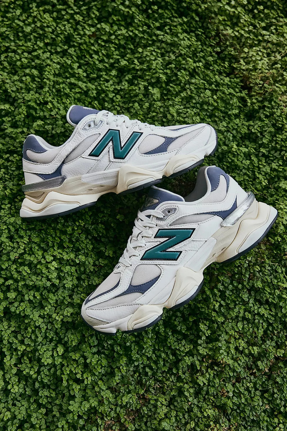 New Balance 9060 Sneaker | Urban Outfitters (US and RoW)