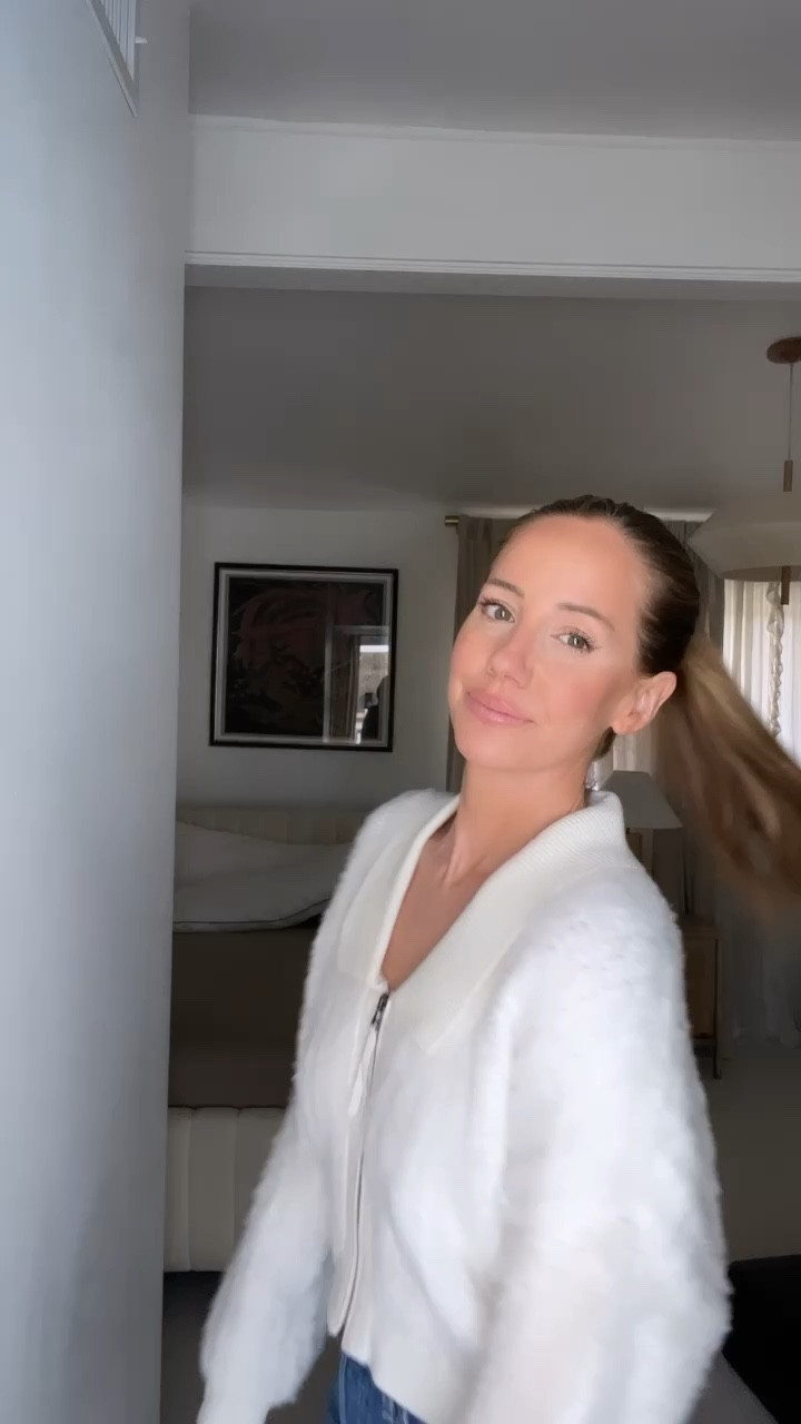 this one’s for my girliest gals! size UP! i’m wearing a medium 🫶🏼 please report back to me on how good it feels on 🦙

#LTKsalealert #LTKfindsunder100 #LTKVideo