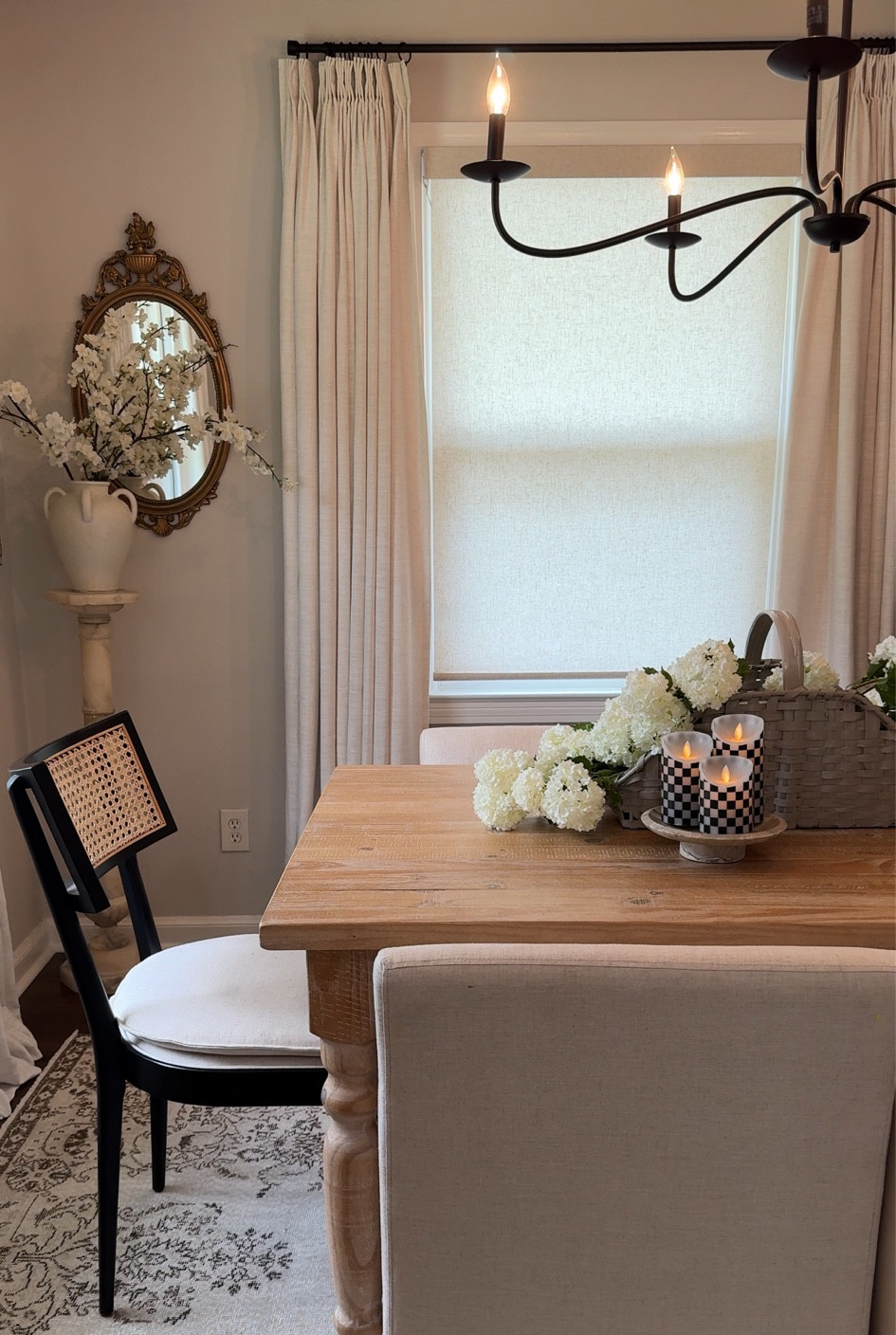 Dining room furniture and decor! 

#LTKFindsUnder100 #LTKHome #LTKSaleAlert