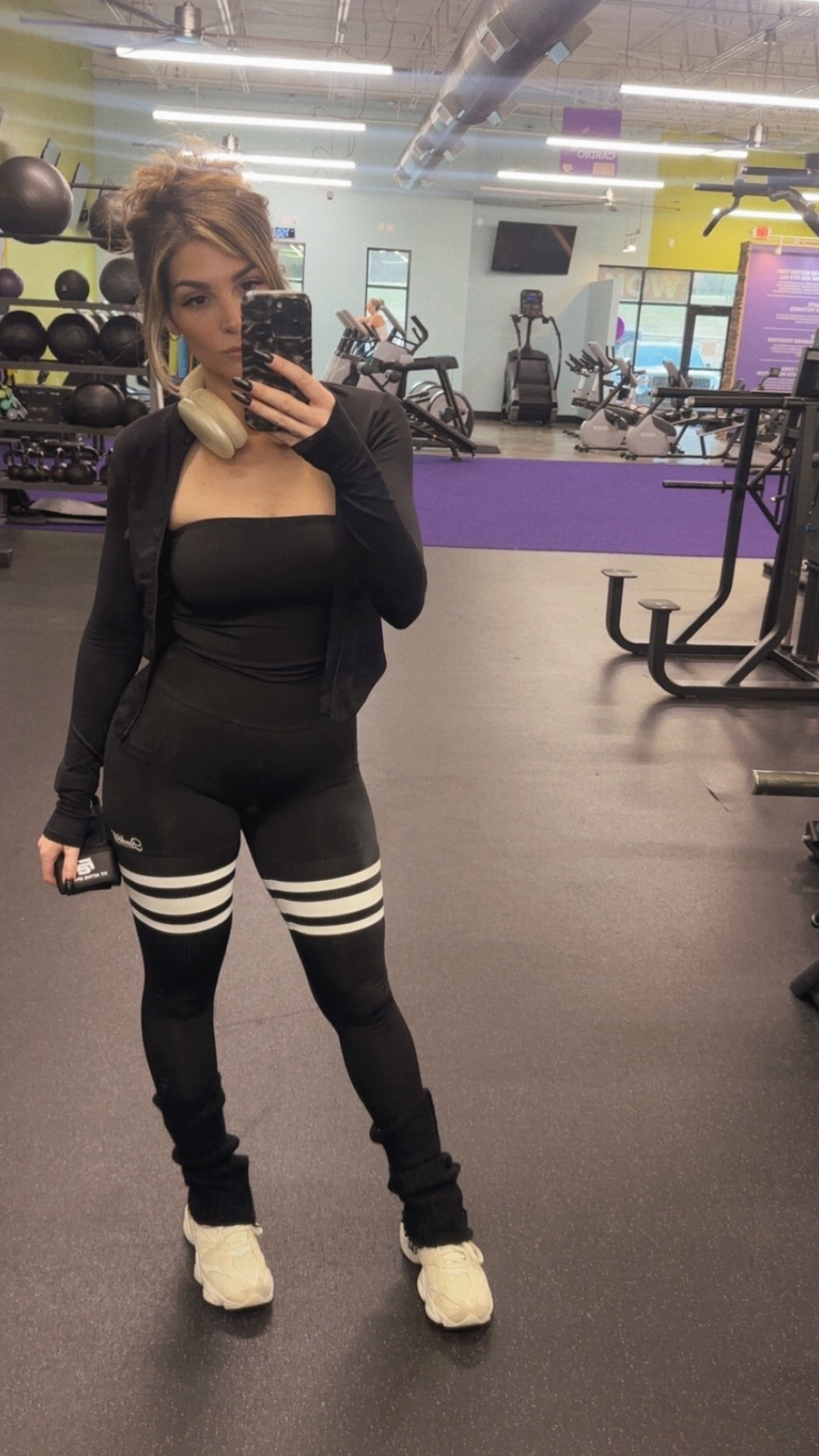 Tube top Tuesday ✌🏻

#LTKmorningroutine #LTKfitnessgoals #LTKootd