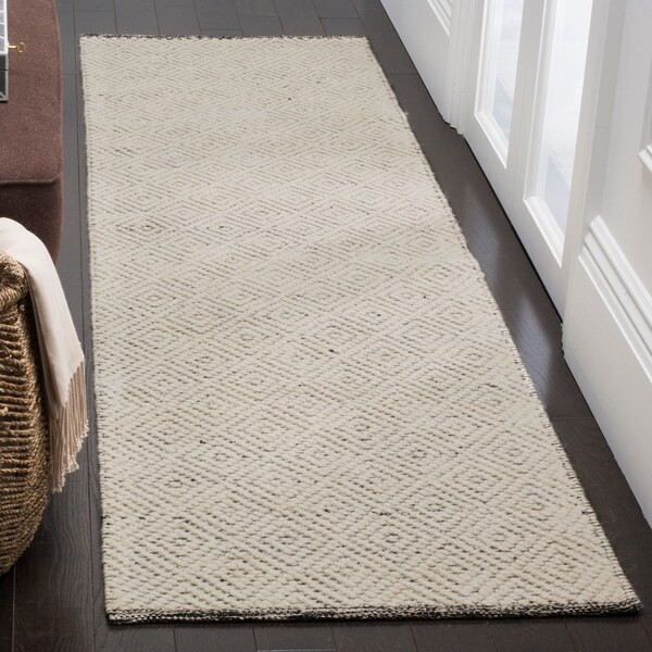 SAFAVIEH Handmade Natura Rimah Wool Rug | Bed Bath & Beyond