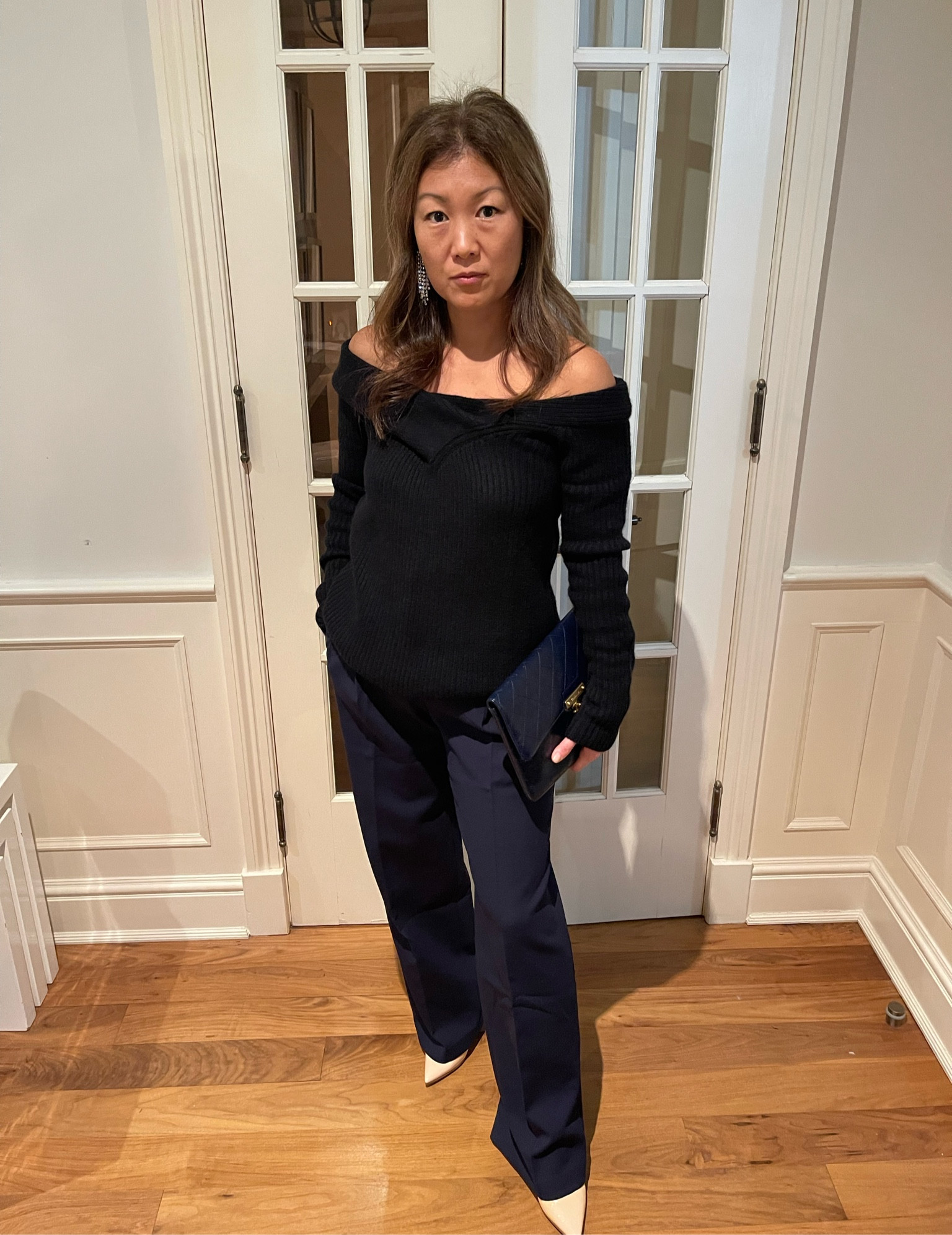 Monochromatic navy. Instant chic and sophistication.


#LTKstyletip #LTKfit #LTKFind