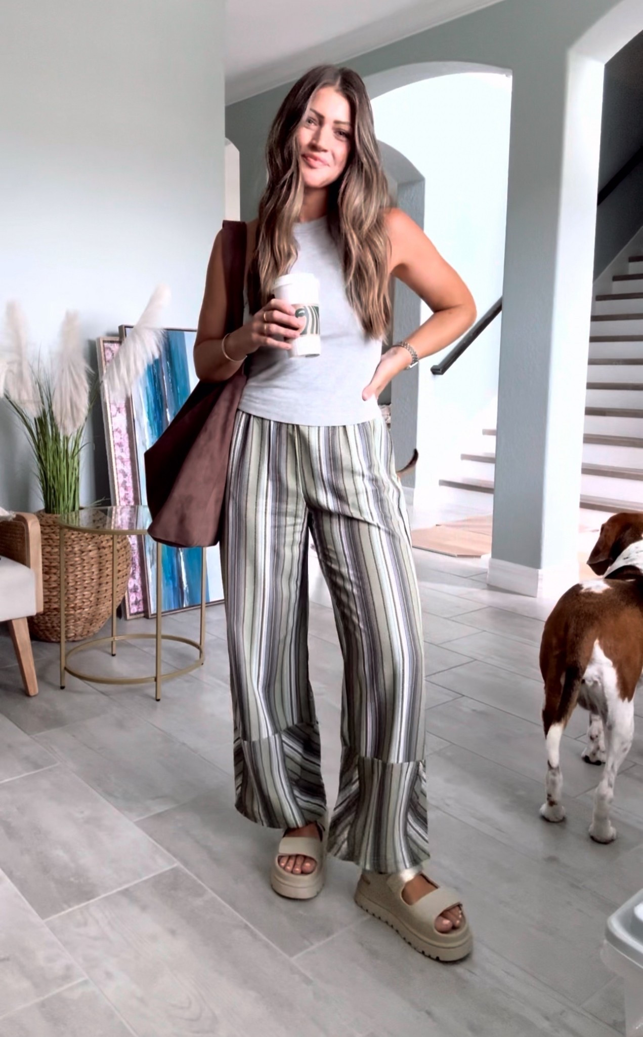 Last week’s outfits. Small pants 