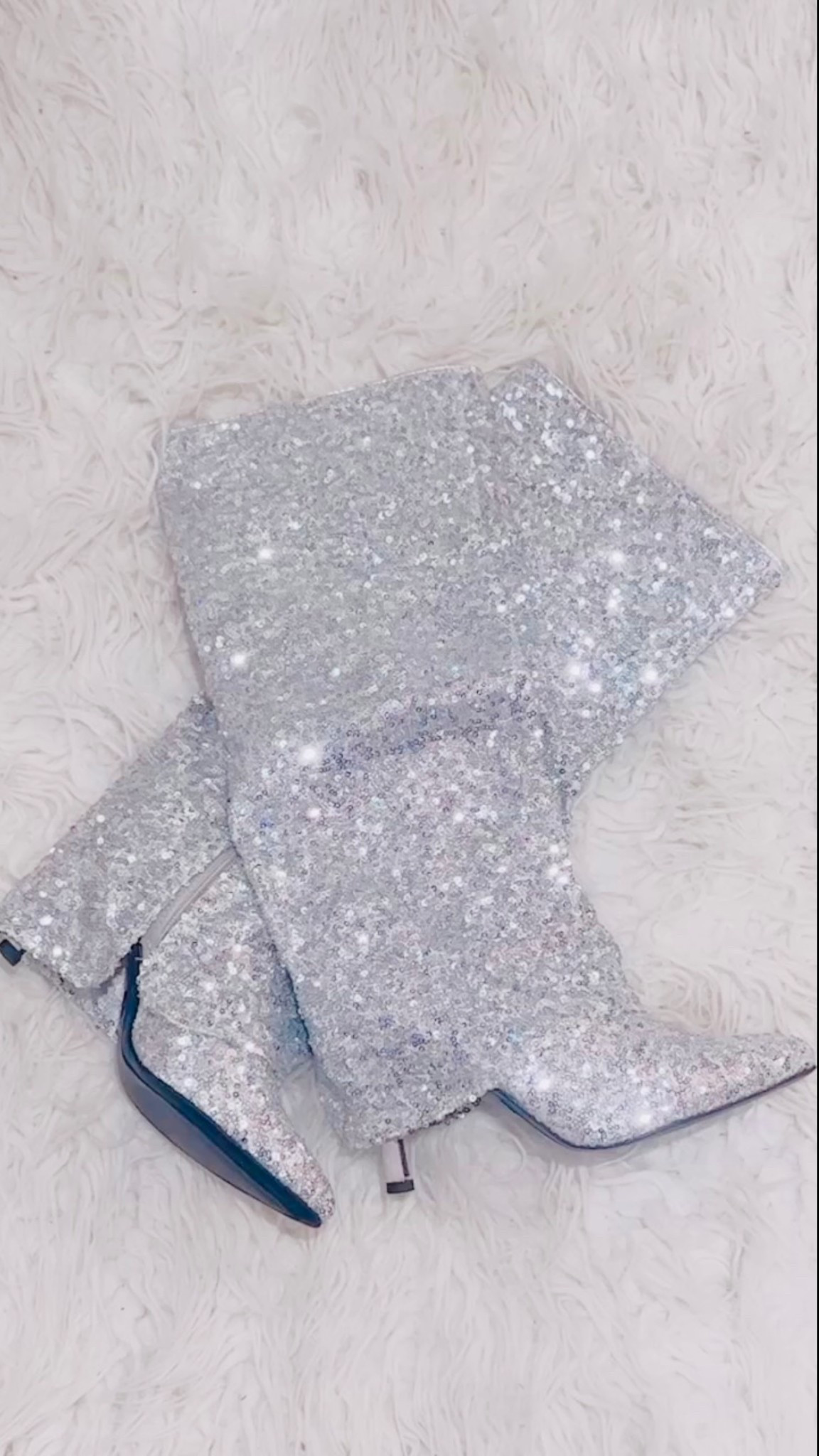 Target Shoe Haul… some are perfect for Spring… meanwhile others were just a MUST! 😉

- Off White Memory Foam Mule
- Silver Sequin Tall Boots
- Red Slingback Heels
- Animal Print Pointed-Toe Ballet Flats
- Tan Platform Sandals
- Pearl Slingback Heels

#LTKShoeCrush #LTKFindsUnder50 #LTKSaleAlert