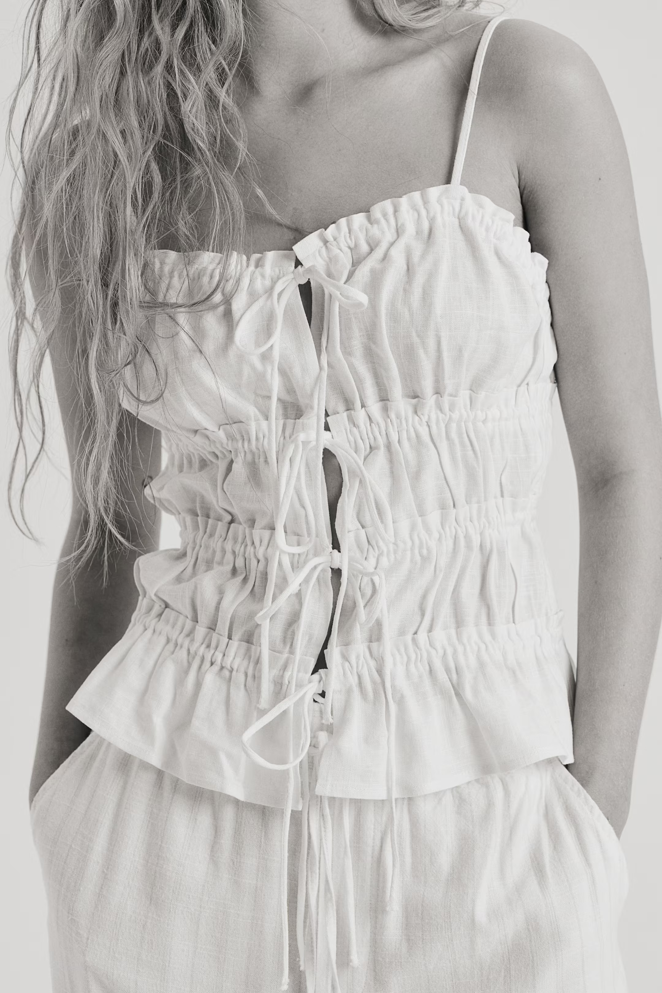 Drawstring-detail strappy top | H&M (UK, MY, IN, SG, PH, TW, HK)