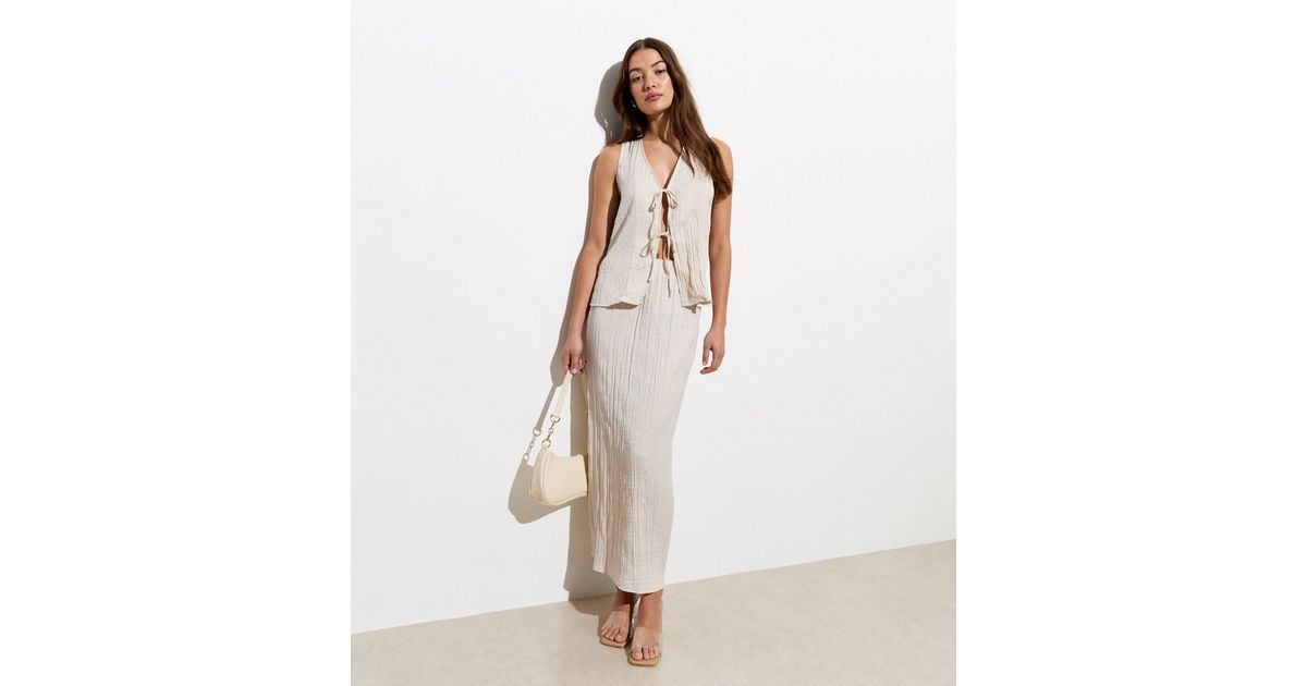 Cream Crinkle Midi Skirt 
						
						Add to Saved Items
						Remove from Saved Items | New Look (UK)