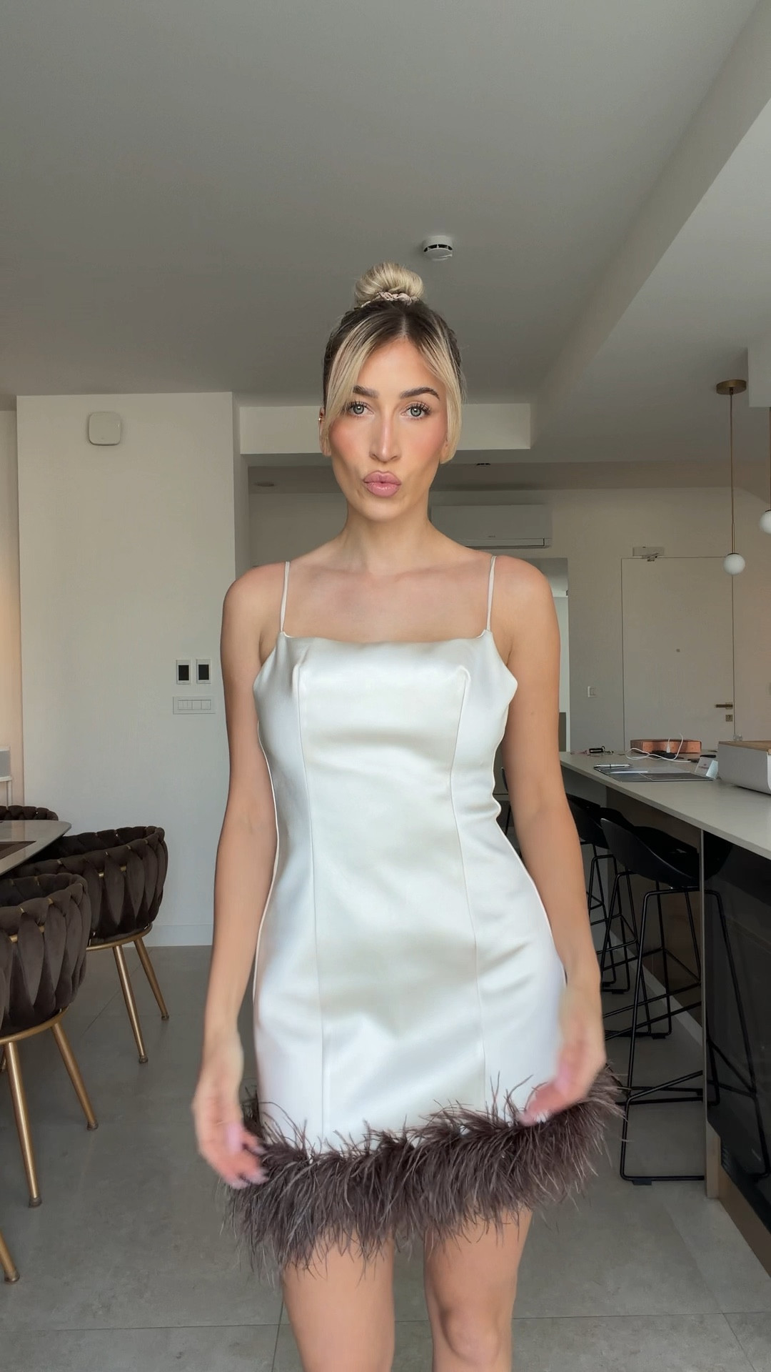 ZARA Festive wear🪽☁️🤍
4772/207/779 

#LTKdeutschland #LTKfestive #LTKkleider