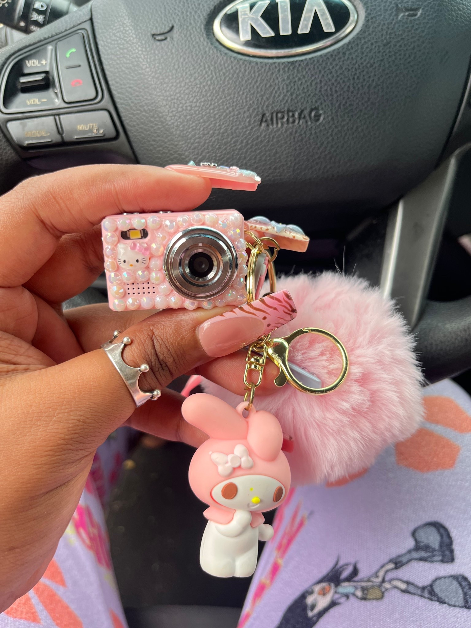 mini (working) digital camera keychain 💓 so cutesy! 