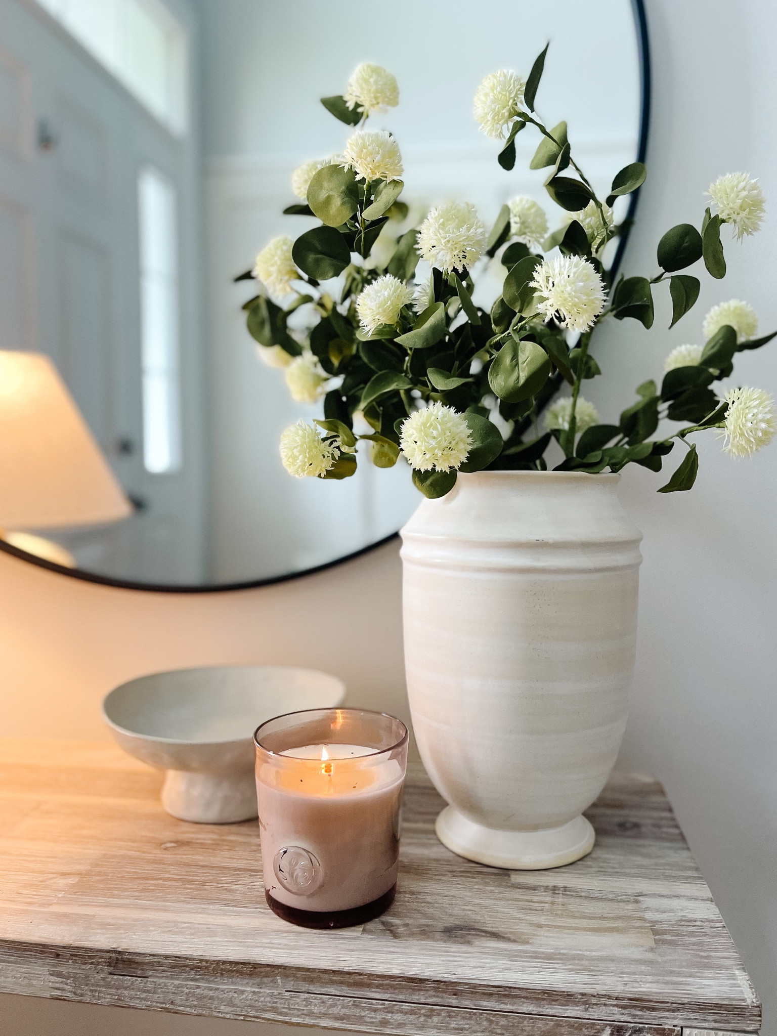 Console styling 

Target finds, entryway console, large round black mirror, Amazon home decor 

#LTKFind #LTKhome #LTKstyletip