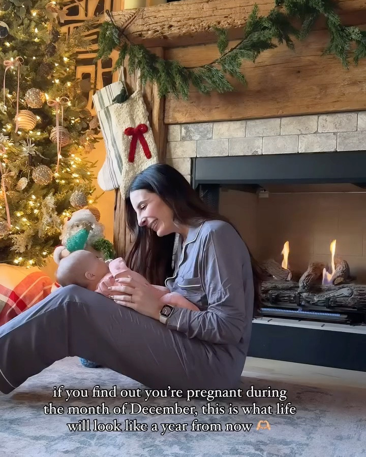 If you’re looking for bamboo pajamas, I can’t recommend these enough! They’re from  @kindredbravely — Perfect for snuggling with all your favorite people this holiday season ☃️ discount code: CHELSIE15 

I’m wearing size medium for reference — 5’7” 135 lbs

#kindredbravely #kindredbravelypartner

#LTKWatchNow #LTKBaby #LTKSeasonal