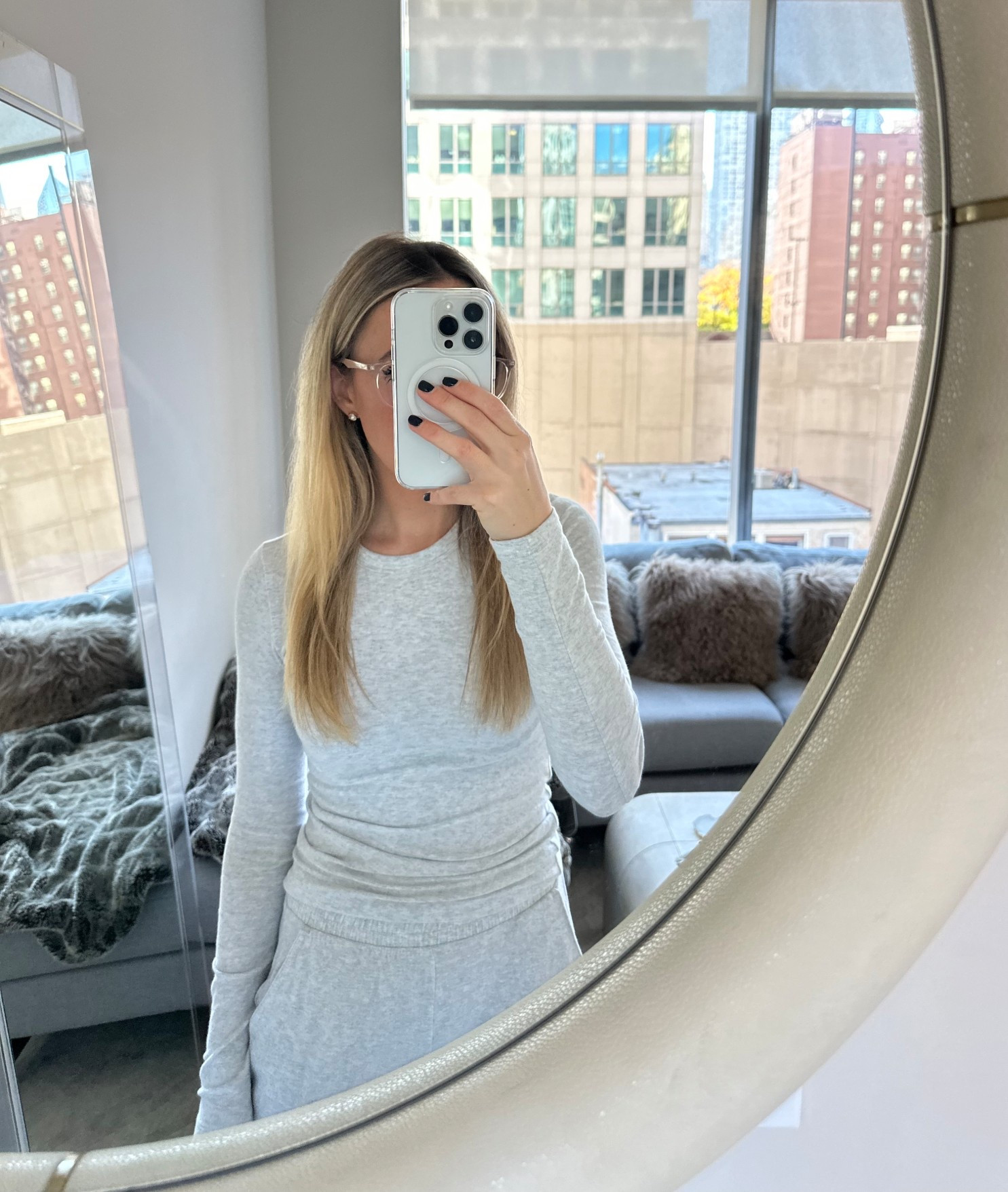 always wearing this matching lounge set on weekends 

#LTKselfcare #LTKU #LTKmorningroutine