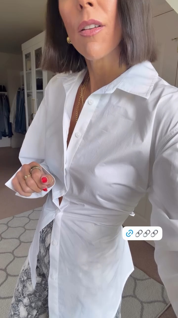 Love this Walmart outfit! Size xs in top, size 0 in jeans

#LTKdayinmylife #LTKSeasonal #LTKootd