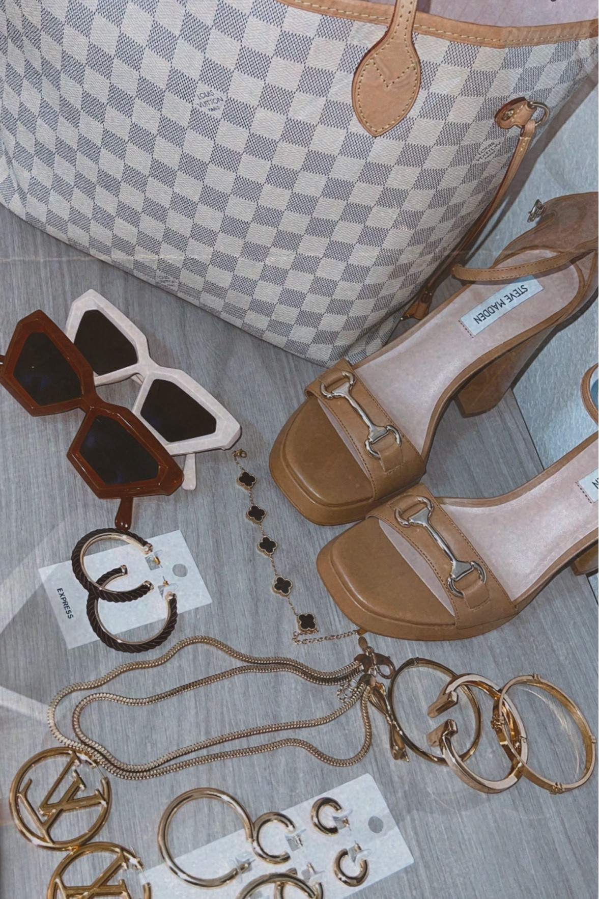 Accessories I’m loving at the moment 
The shoes are TTS and so comfy!!

#LTKfindsunder100 #LTKfindsunder50 #LTKshoecrush