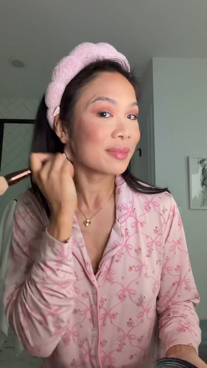 Nordstrom Anniversary Sale is live for Icon members! Linking my favorite Kiehl’s moisturizer, airwrap, and setting powder.

#LTKselfcare #LTKSaleAlert #LTKBeauty