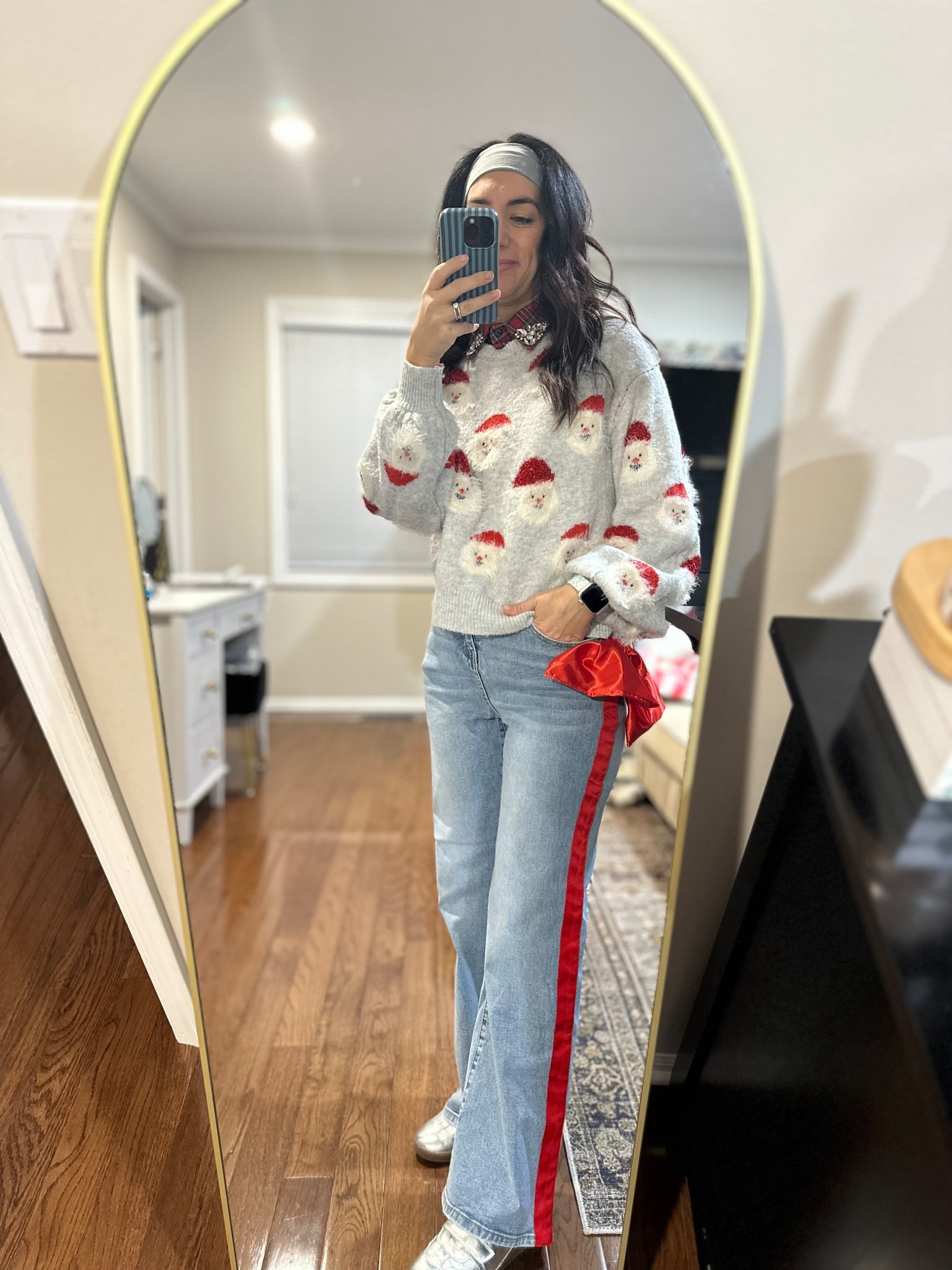 These jeans are such a fun vibe! Linking everything I can!

#LTKSeasonal #LTKOver40 #LTKHoliday