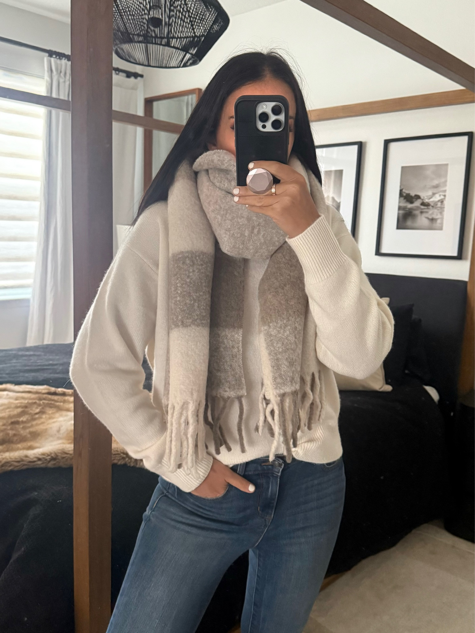Cashmere Relaxed Crew Sweater. WOOL TWIST FRINGE SCARF
