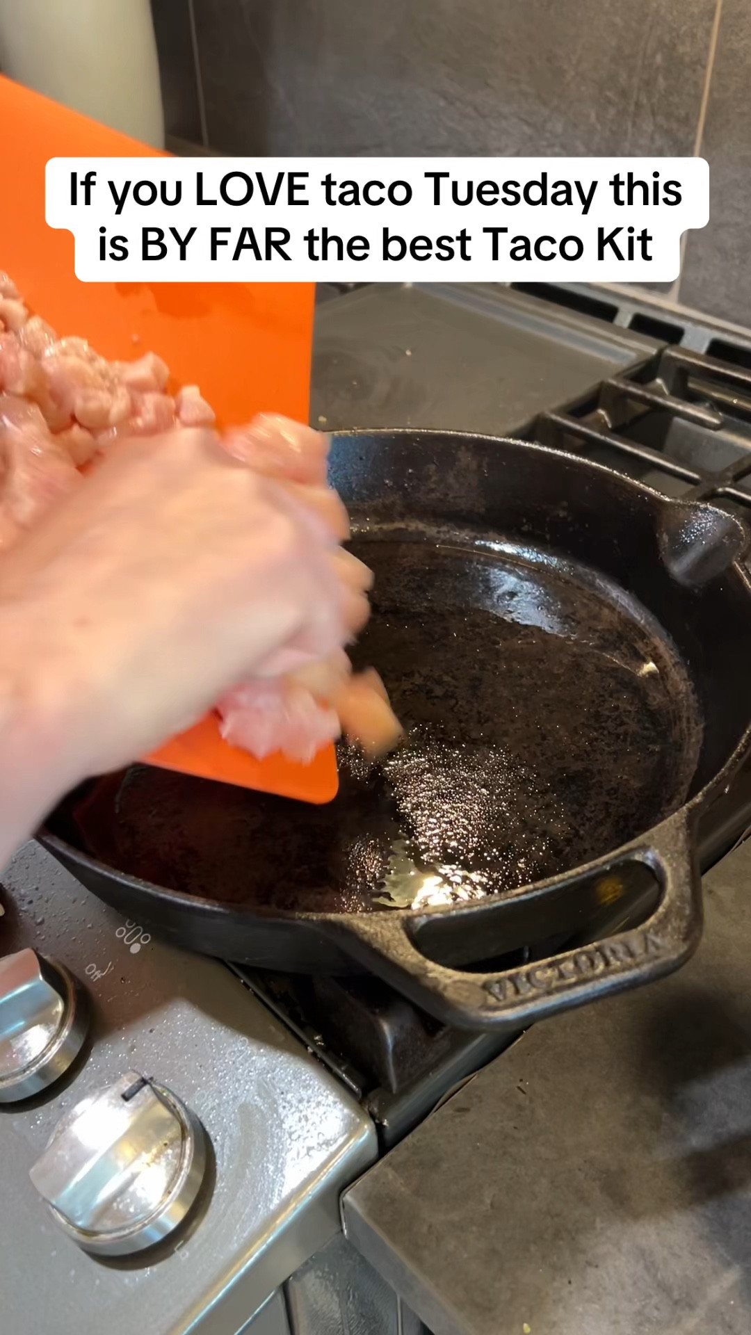 ✨Taco Tuesday at Home✨

This veggie chopper has made Taco Tuesday meal prep even easier! I wouldnt use it for the cilantro again, I’ll probably try herb sheers next time.

#LTKVideo #LTKHome