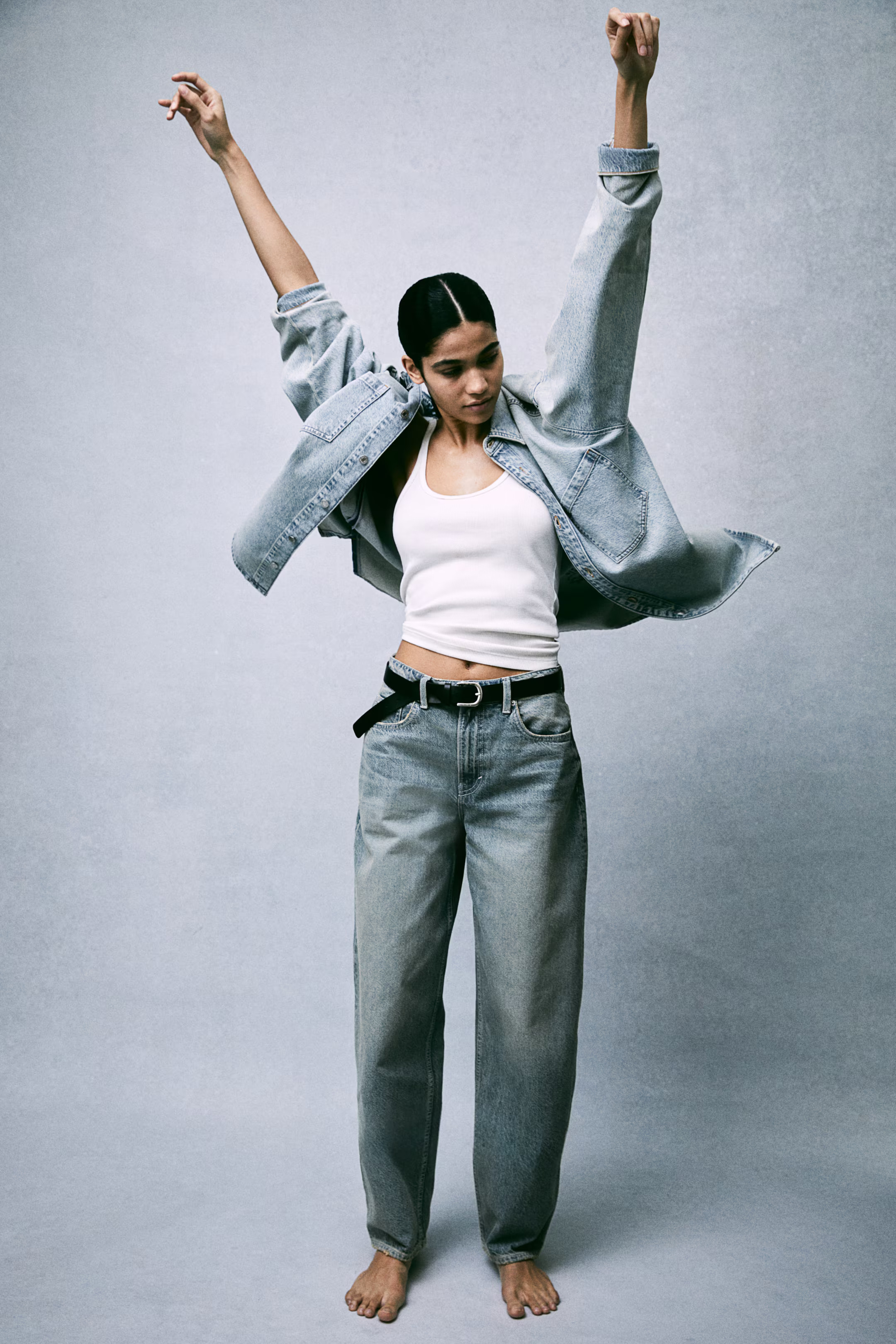 Baggy High Jeans - High waist - Extra-long legs - Light denim blue - Ladies | H&M US | H&M (US + CA)