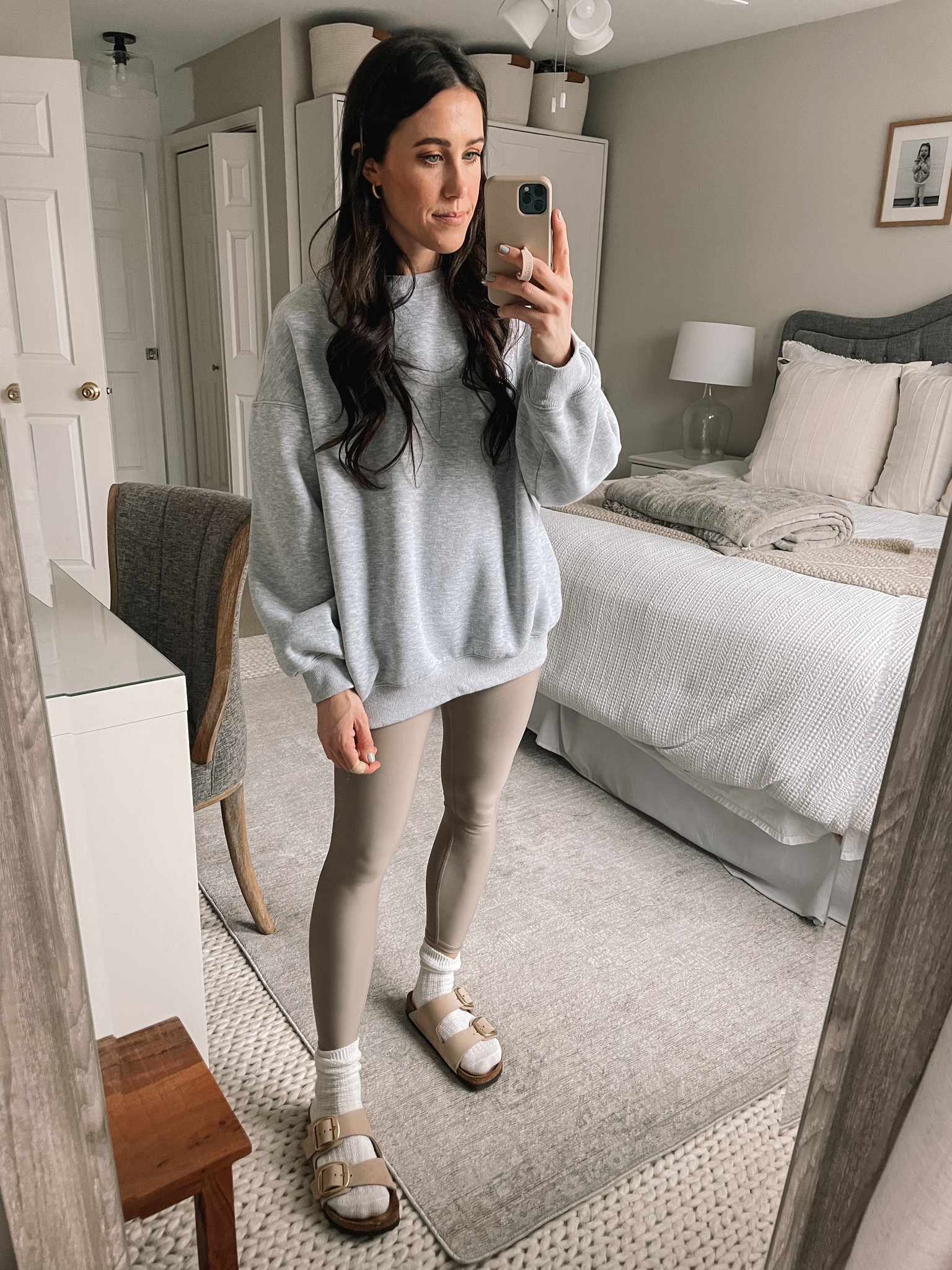 3.5.23
Amazon Sweatshirt, alo leggings, Birkenstocks

#LTKstyletip #LTKFind