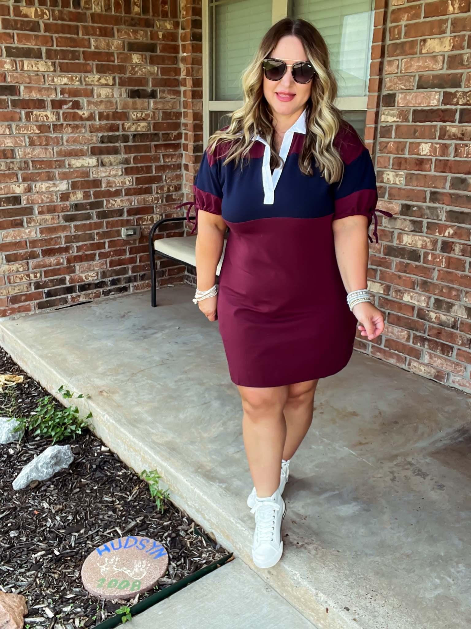 Dress size XL tts
Shoes (older) tts 

#LTKcurves #LTKunder50 #LTKstyletip