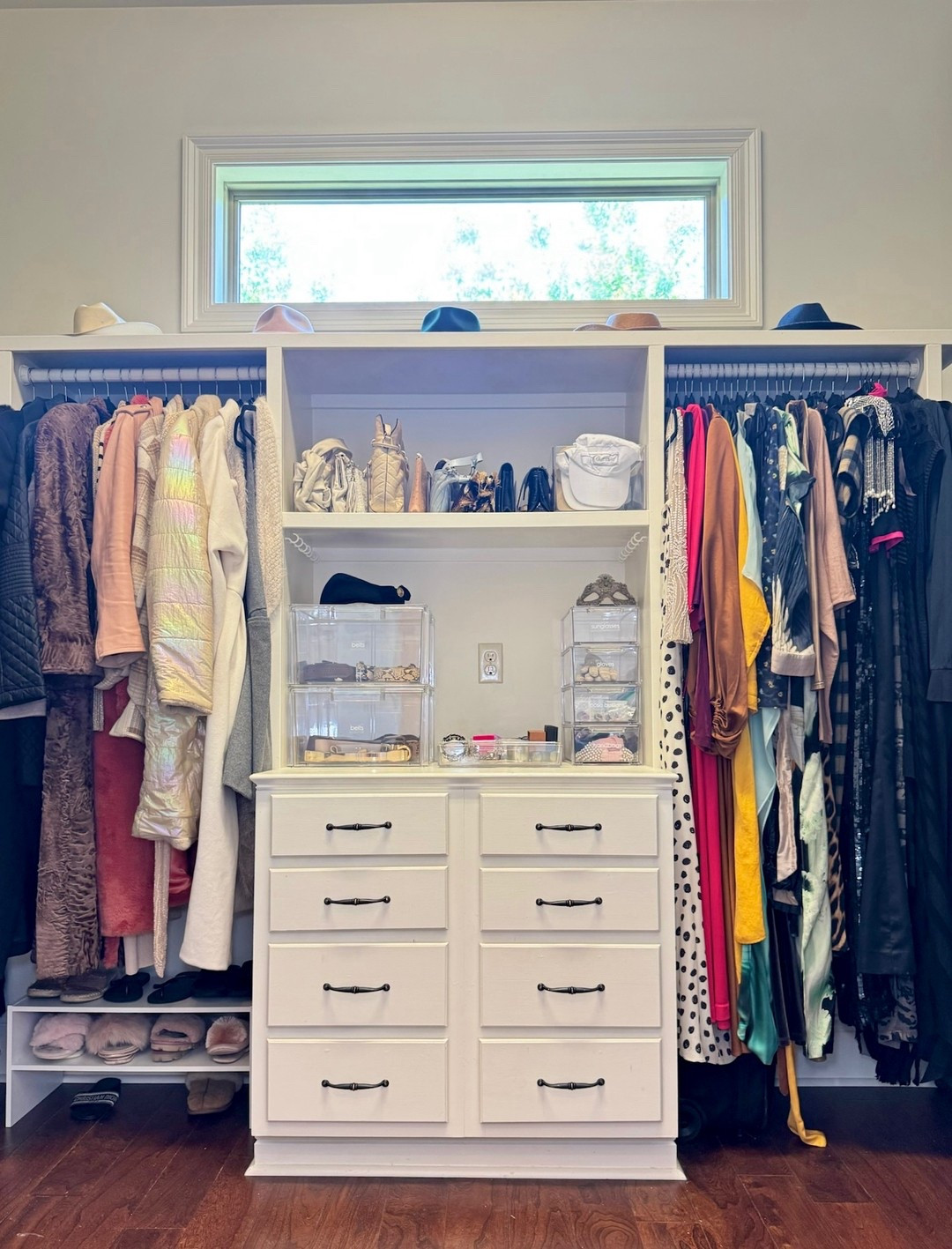 How’s this for a closet transformation?!  Every item now has a home, and getting dressed just got so much easier. Ready to get organized? We’re now booking May and June!