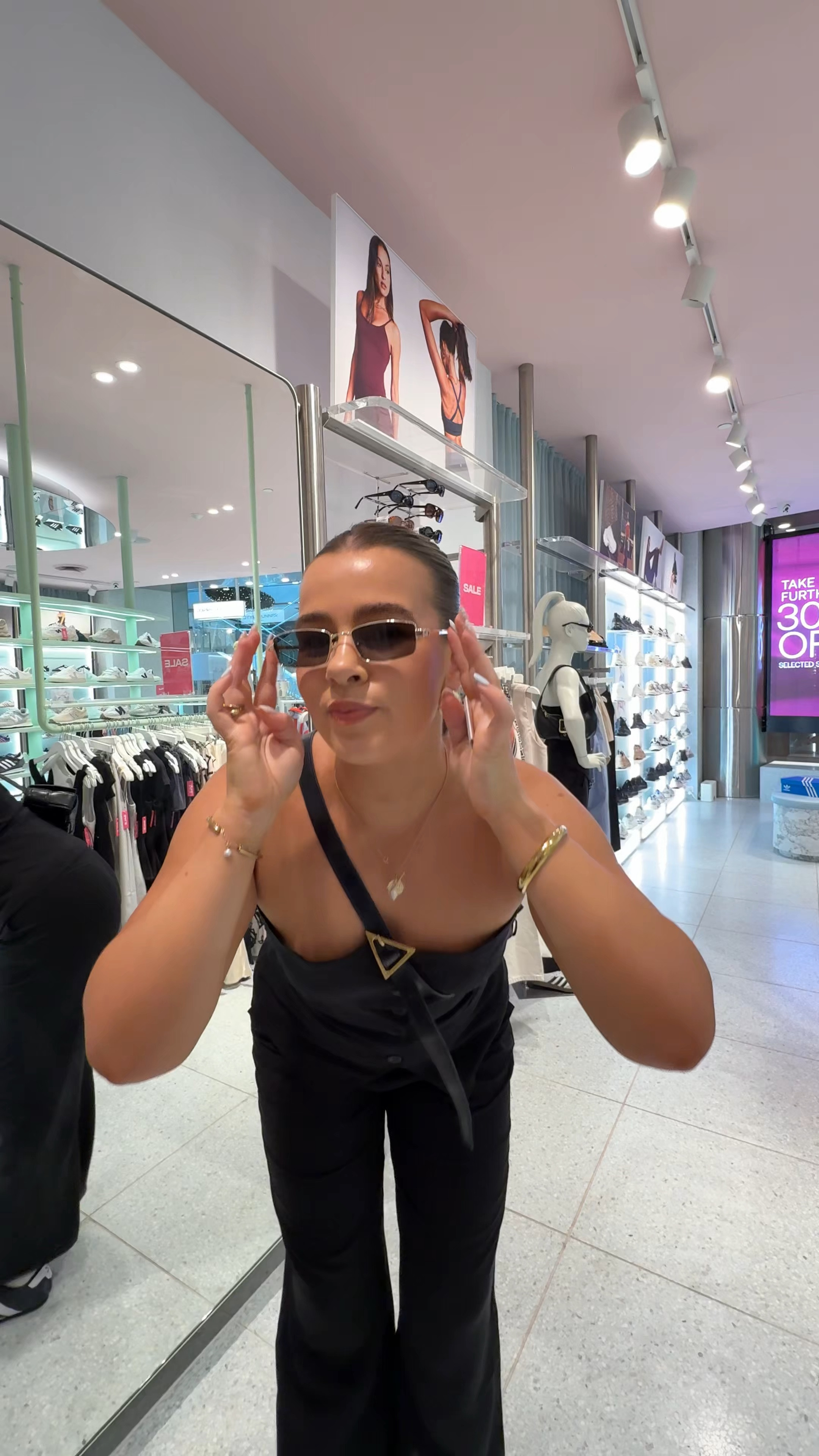 Sunnies of the summer 🤍