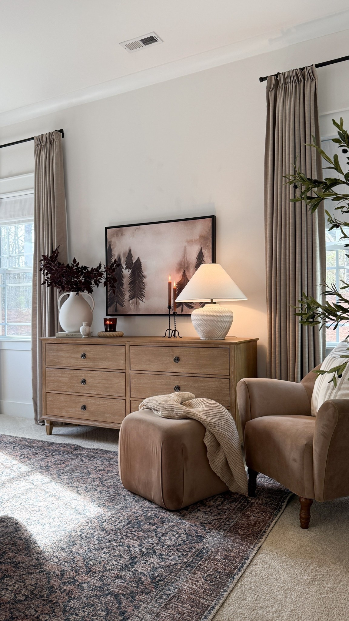 Primary bedroom details! Best selling dresser, lamp and vase, artwork, and more🤍

#LTKHome #LTKSeasonal